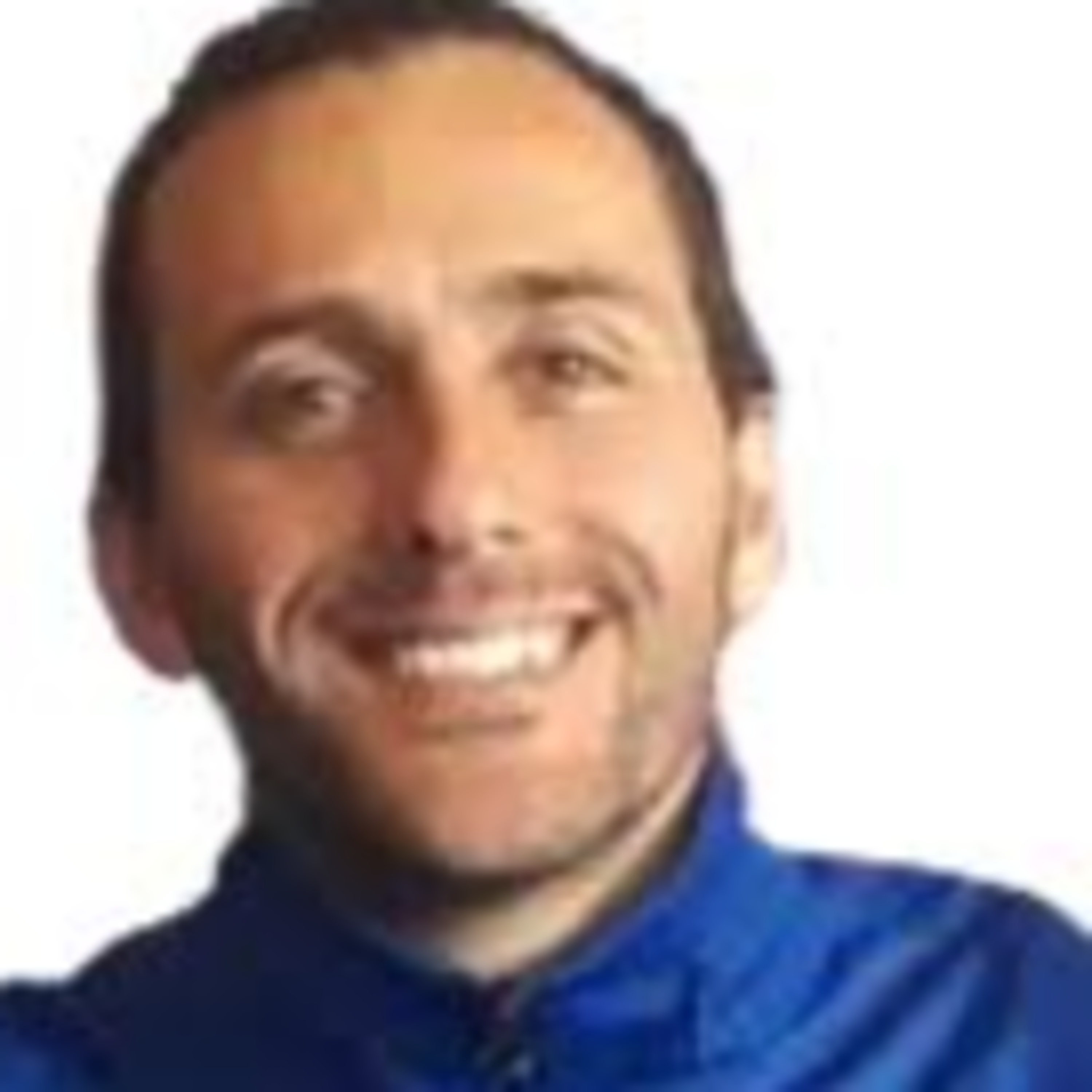 hola soy gustavo lis periodista con ganas de crear algo diferente