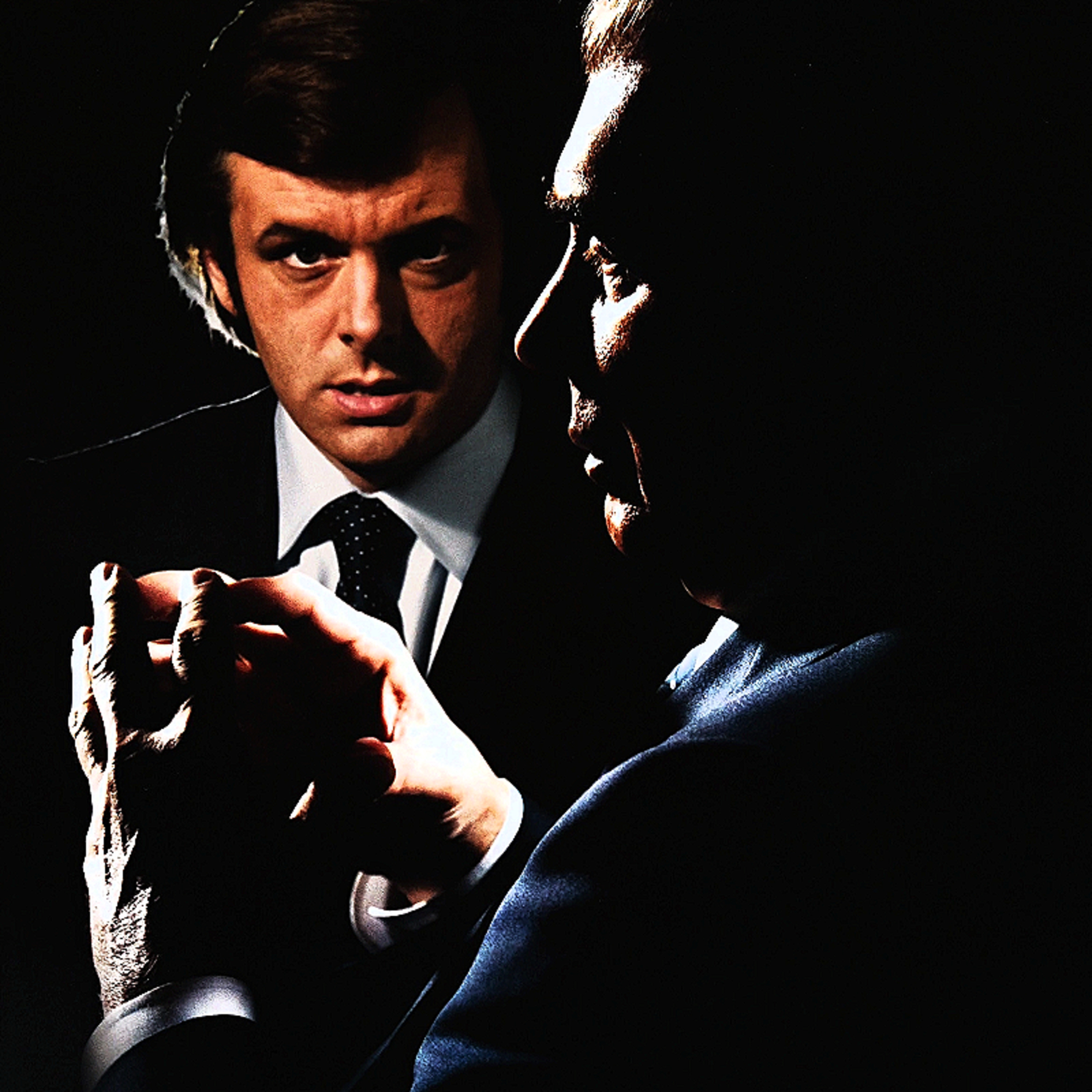 'Frost/Nixon' (2008) Review: A Thrilling Battle of Wits episode artwork