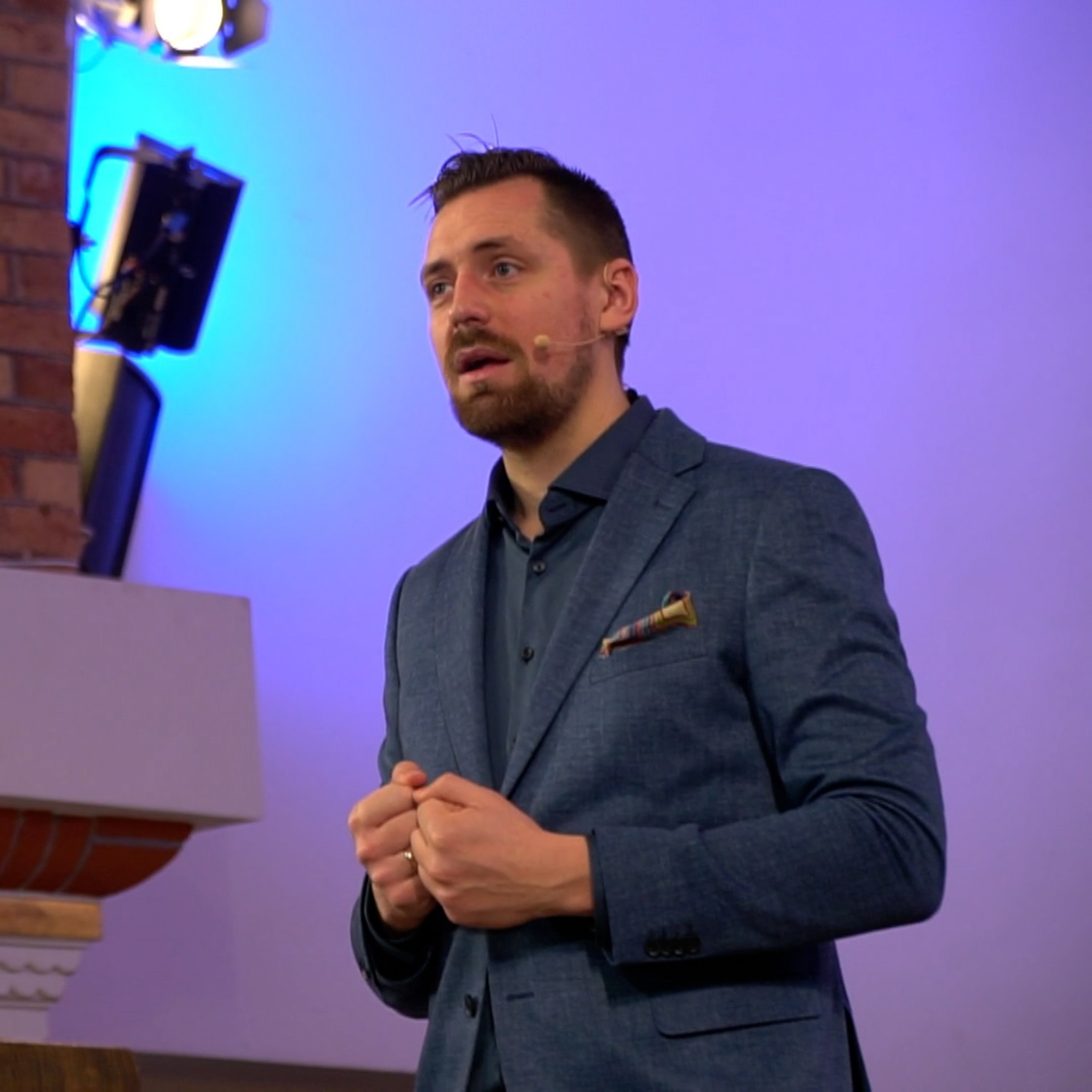 KĀ GARĪGI PIEAUGT? | Matīss Babrovskis, 14.04.2024 episode artwork