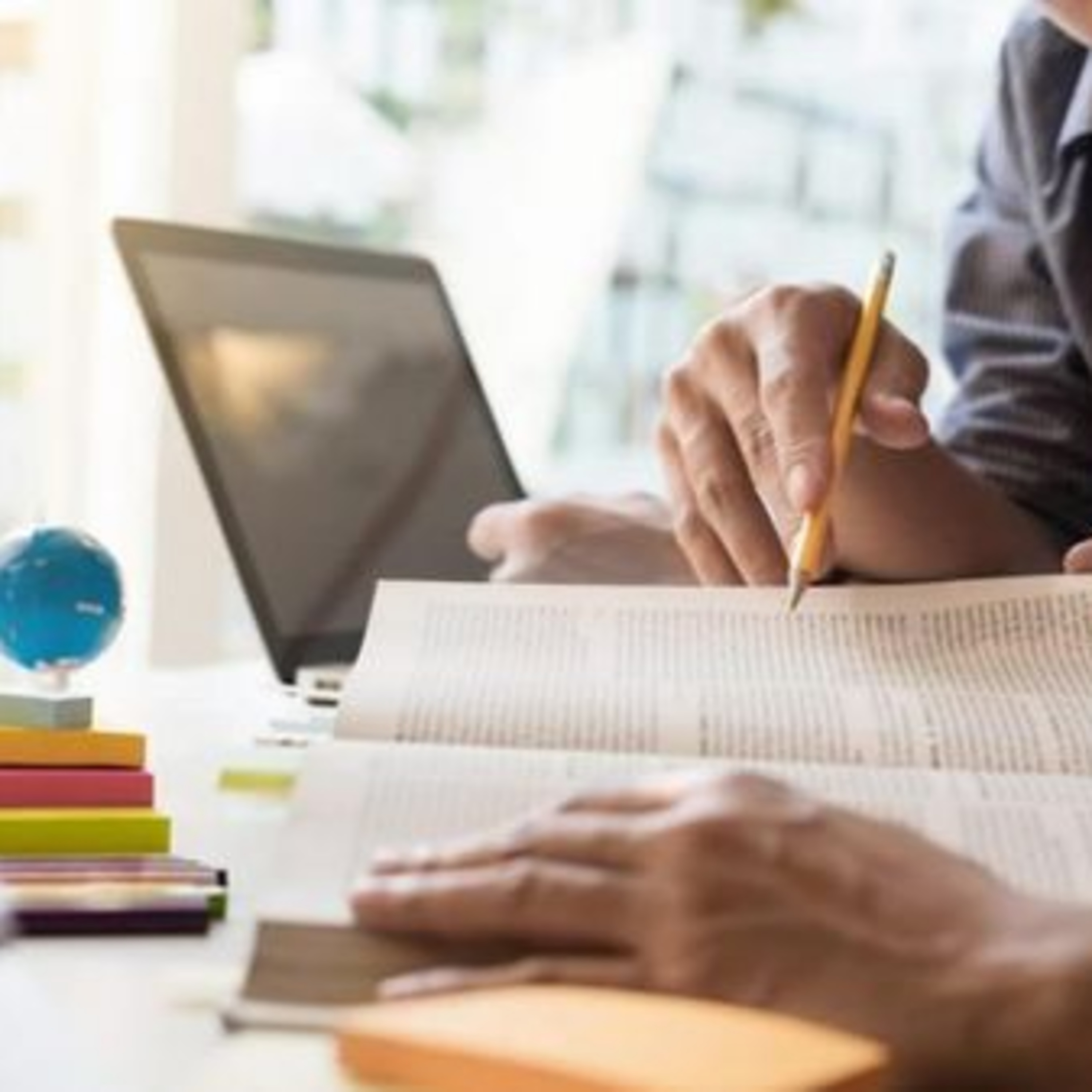 Matrículas no ensino superior EAD superam as presenciais no Brasil