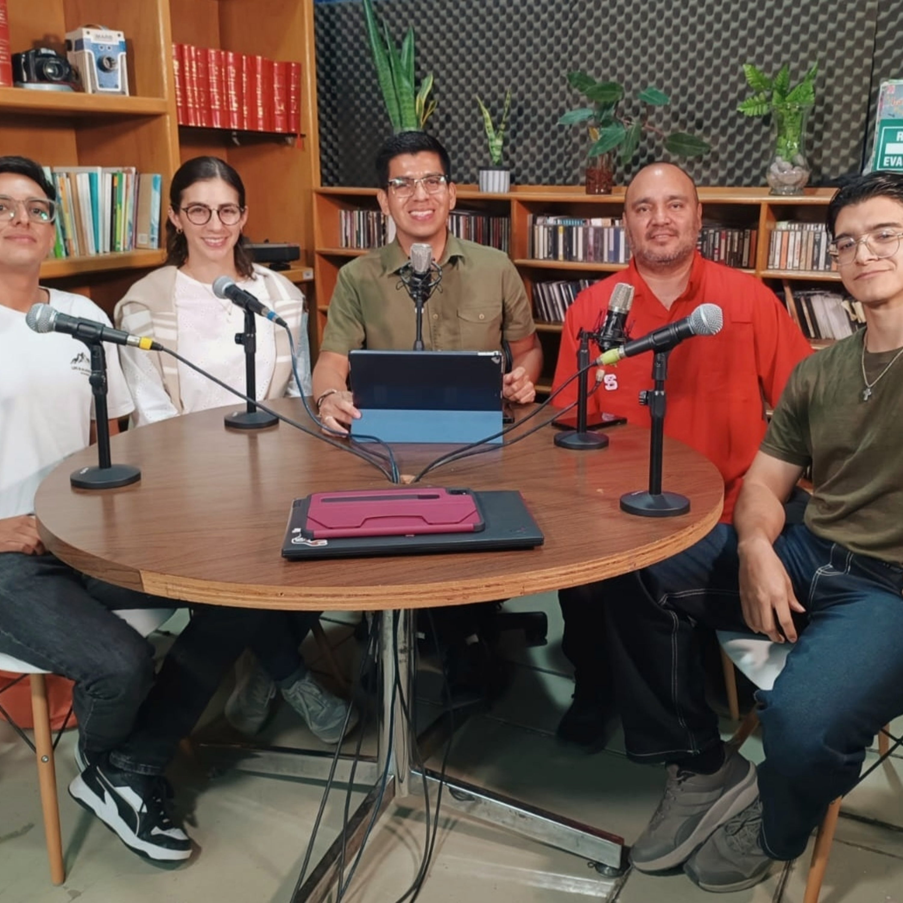 Portada de Bienvenida a Radiouabcs