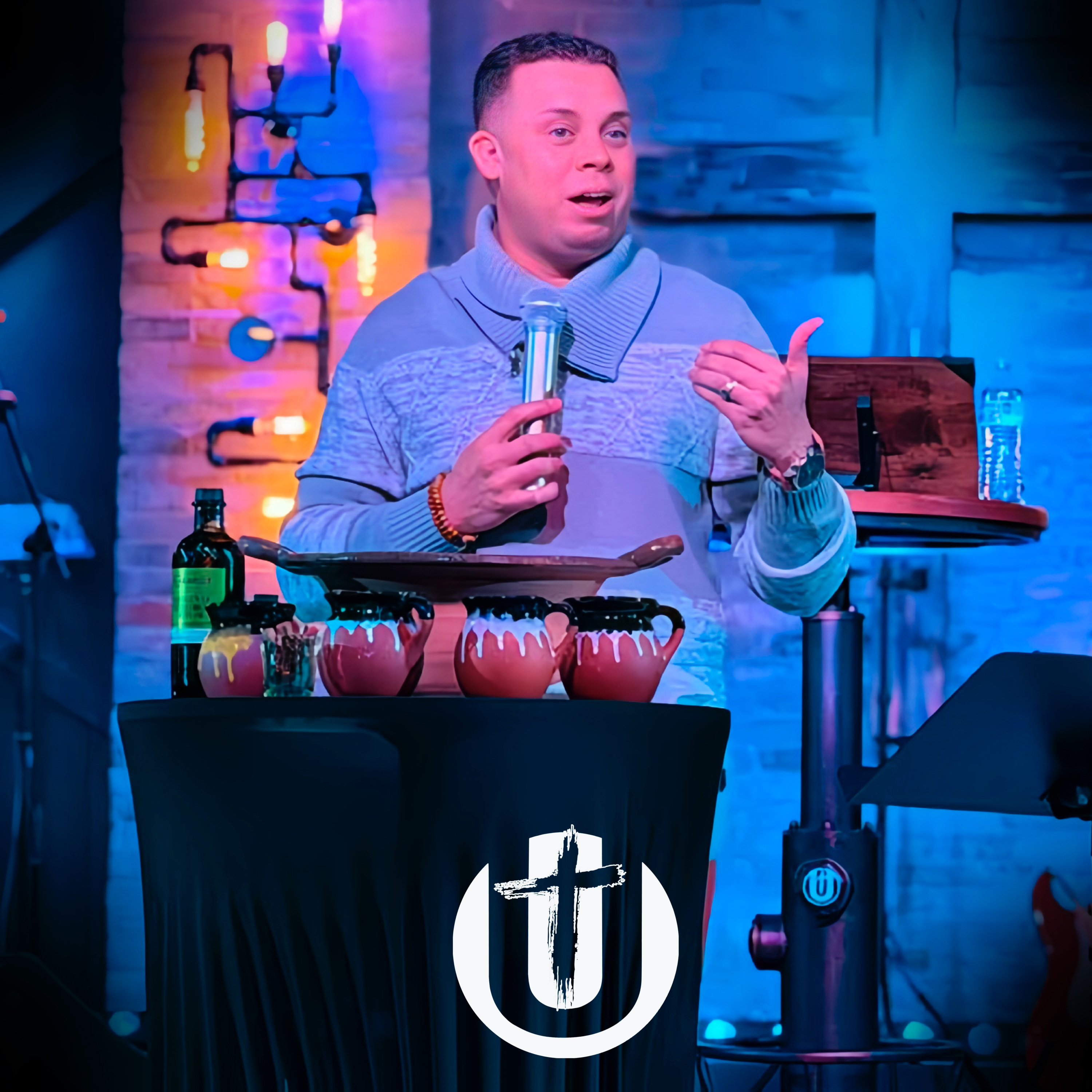 Oil change ( La importancia de la unción ) Pastor Ramón Vélez Oil change ( La importancia de la unción ) Pastor Ramón Vélez