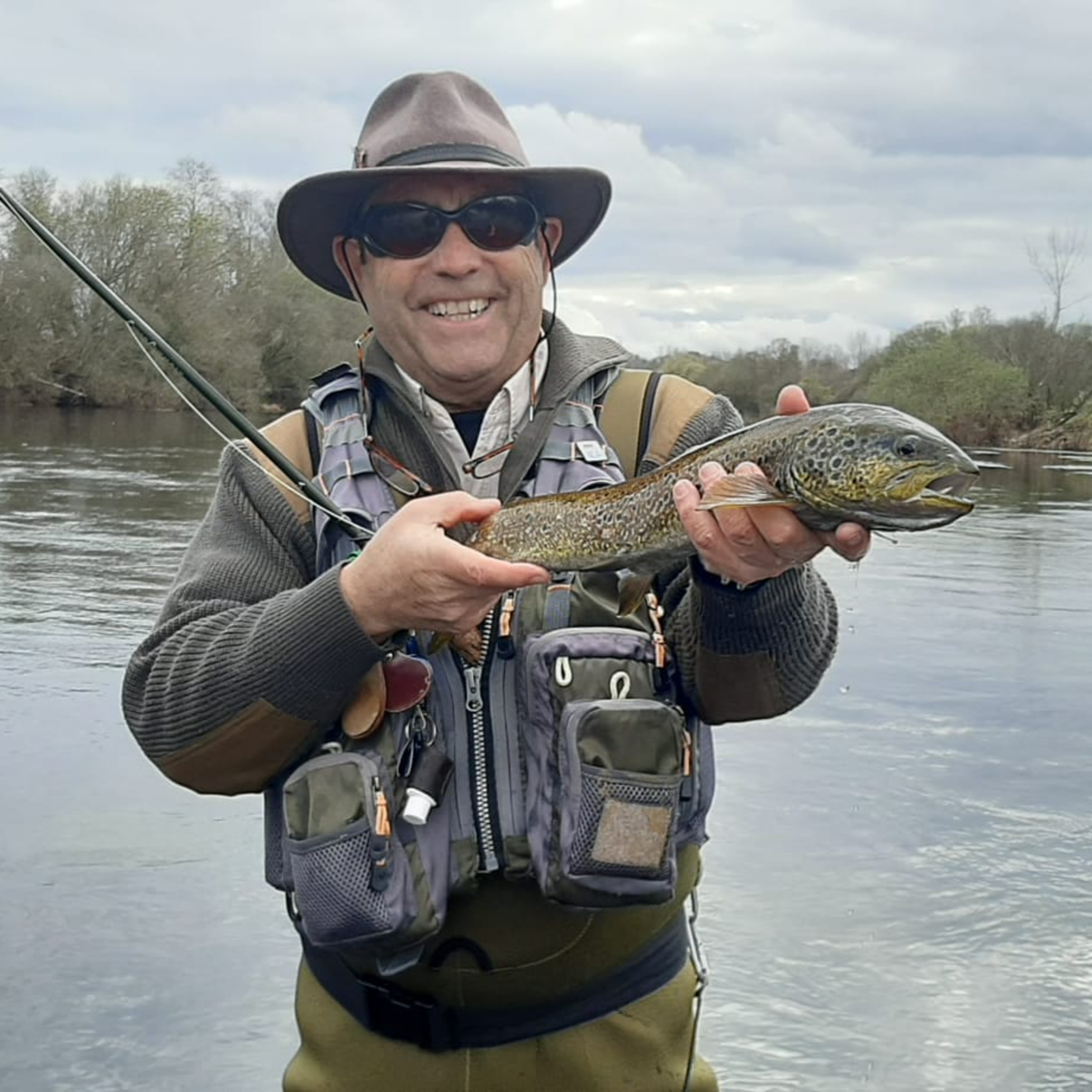 RÍO DE LA VIDA – El Podcast de Pesca en Radio · Agua Dulce y Mar · Carpfishing, Mosca y Spinning