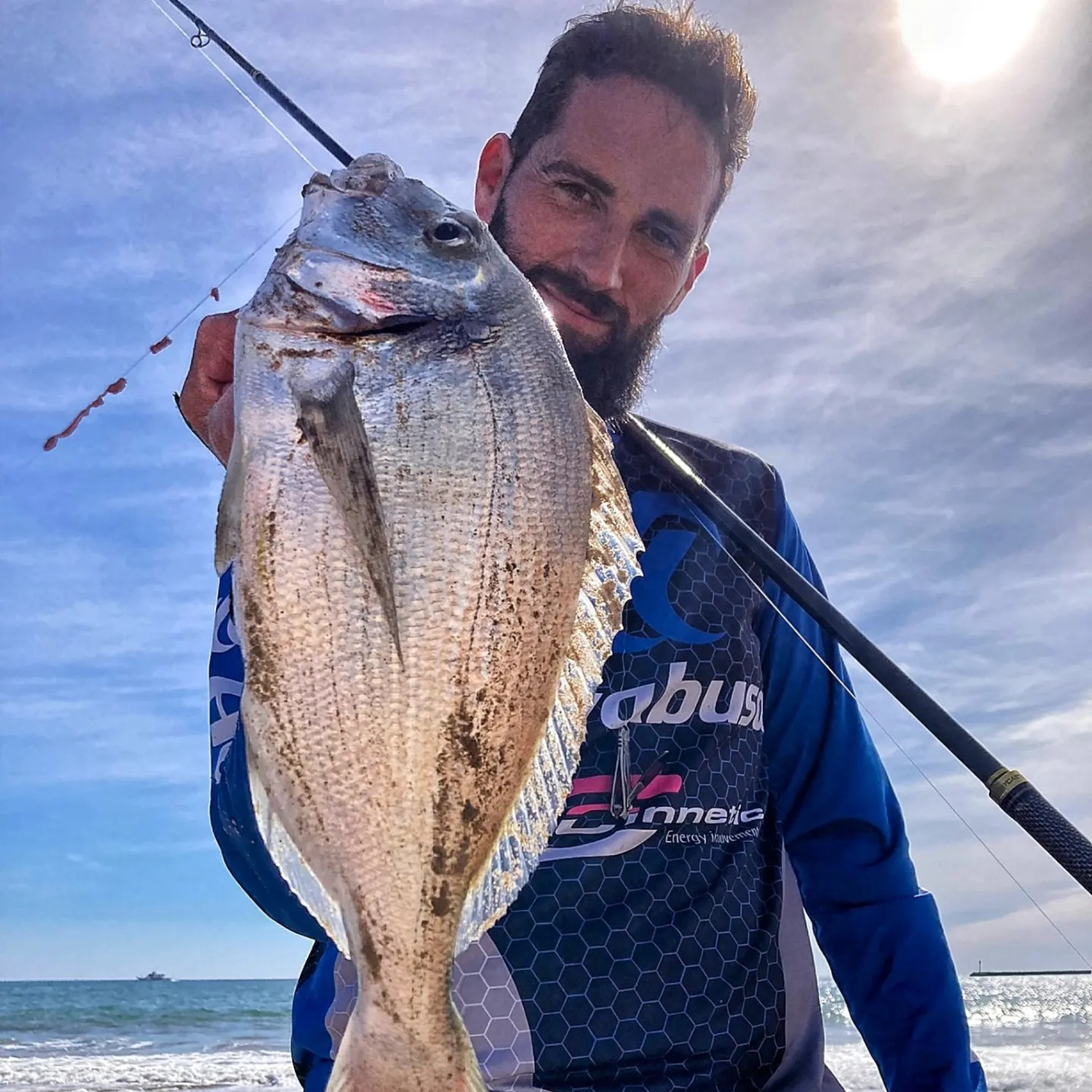 RÍO DE LA VIDA – El Podcast de Pesca en Radio · Agua Dulce y Mar · Carpfishing, Mosca y Spinning