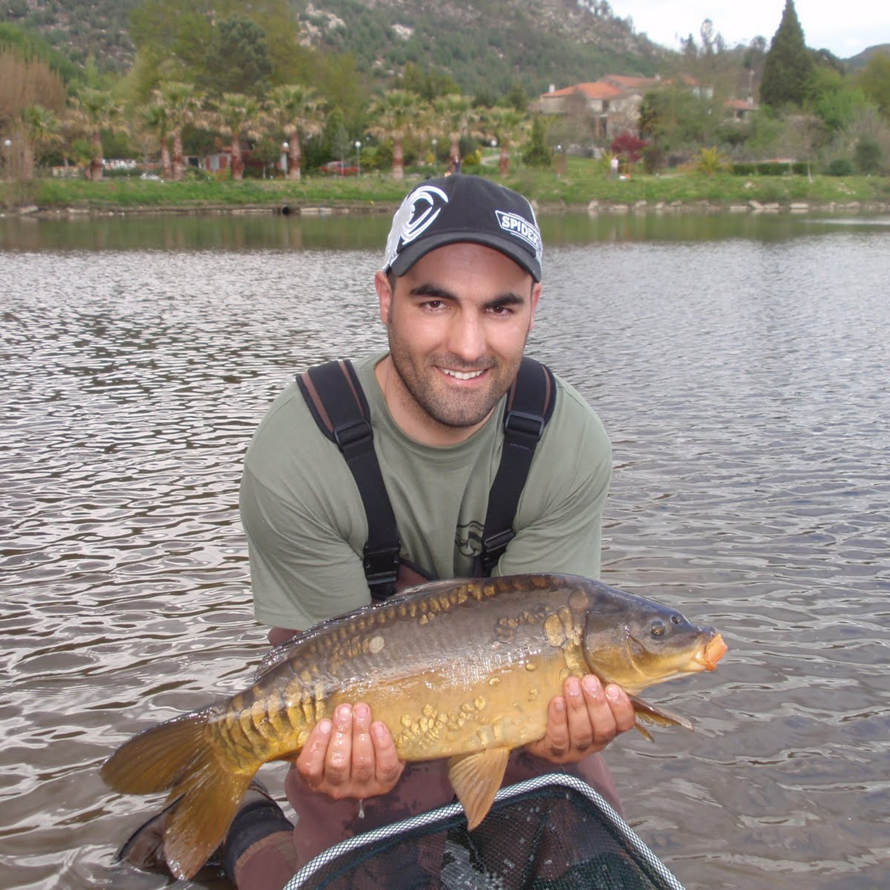 RÍO DE LA VIDA – El Podcast de Pesca en Radio · Agua Dulce y Mar · Carpfishing, Mosca y Spinning