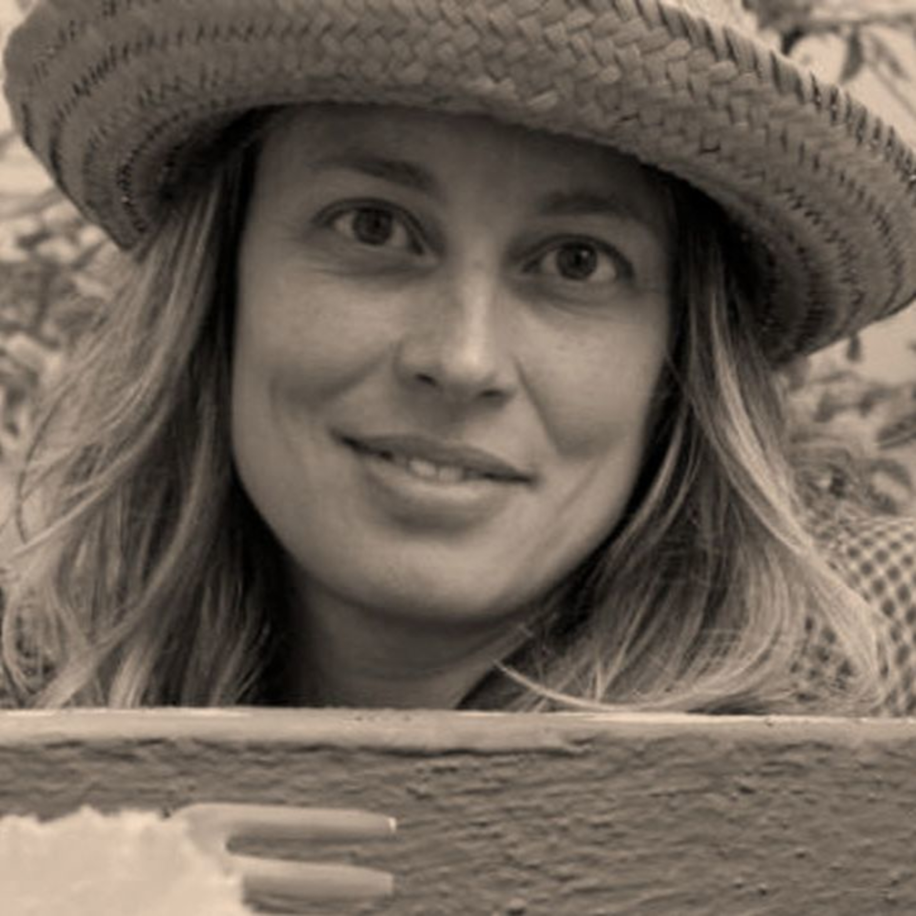 AHLMA x TSH: Fernanda Danelon