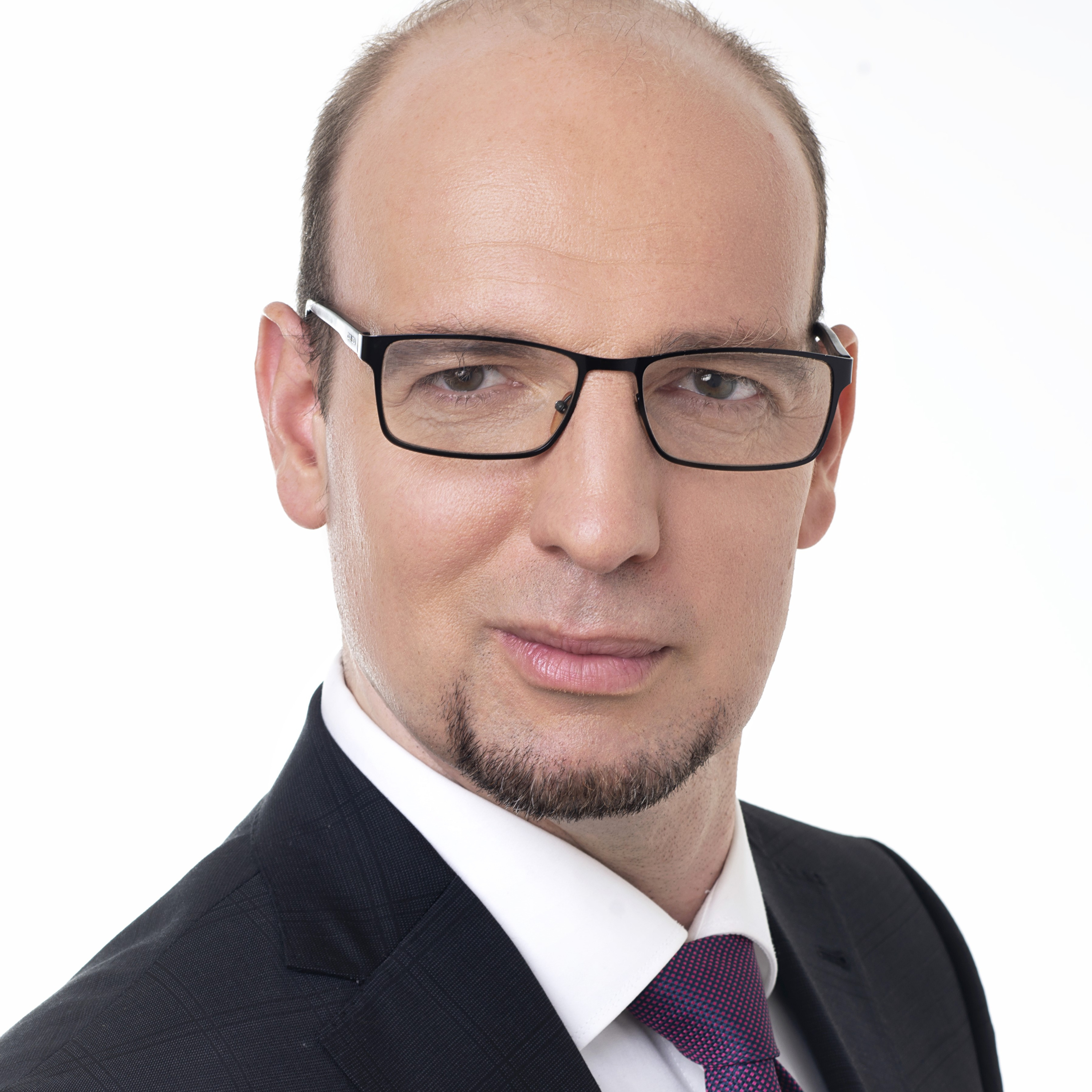 134. Fórumválasztás a nemzetközi jogban: szabadság vagy egyenlőtlenség? - 49 perc