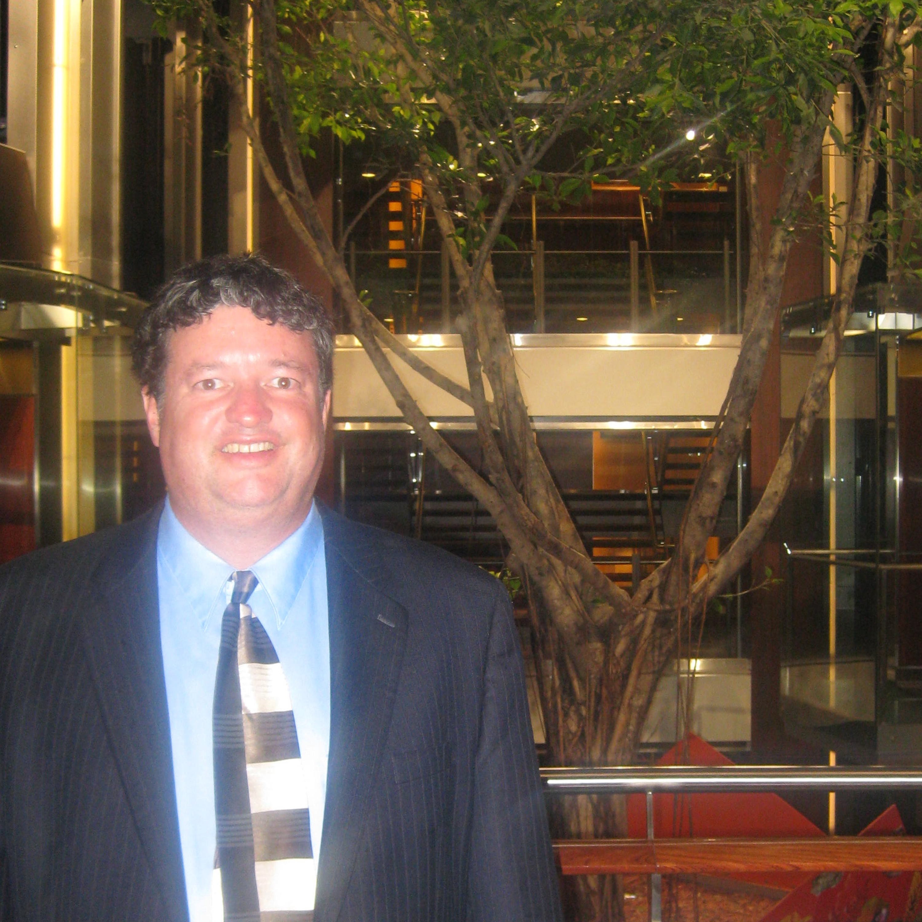 NJ author/licensed professional counselor Frank Healy is my special guest with “Happy Every Day"! episode artwork