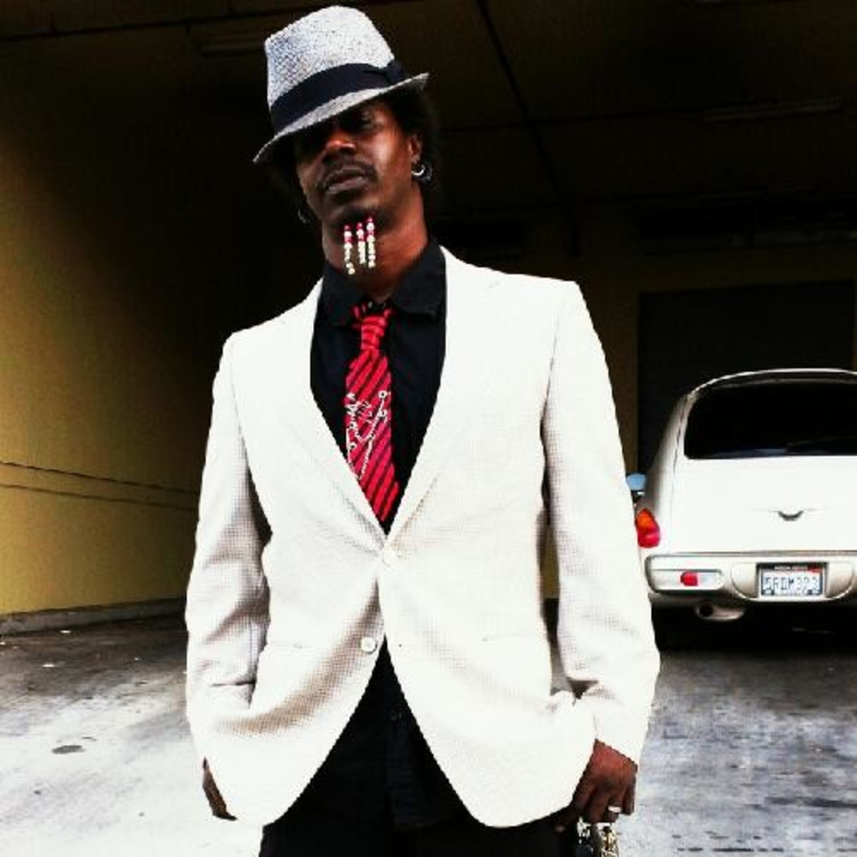 California multi-instrumentalist Jara Harris of legendary funkadelic Slapbak is my special guest! episode artwork