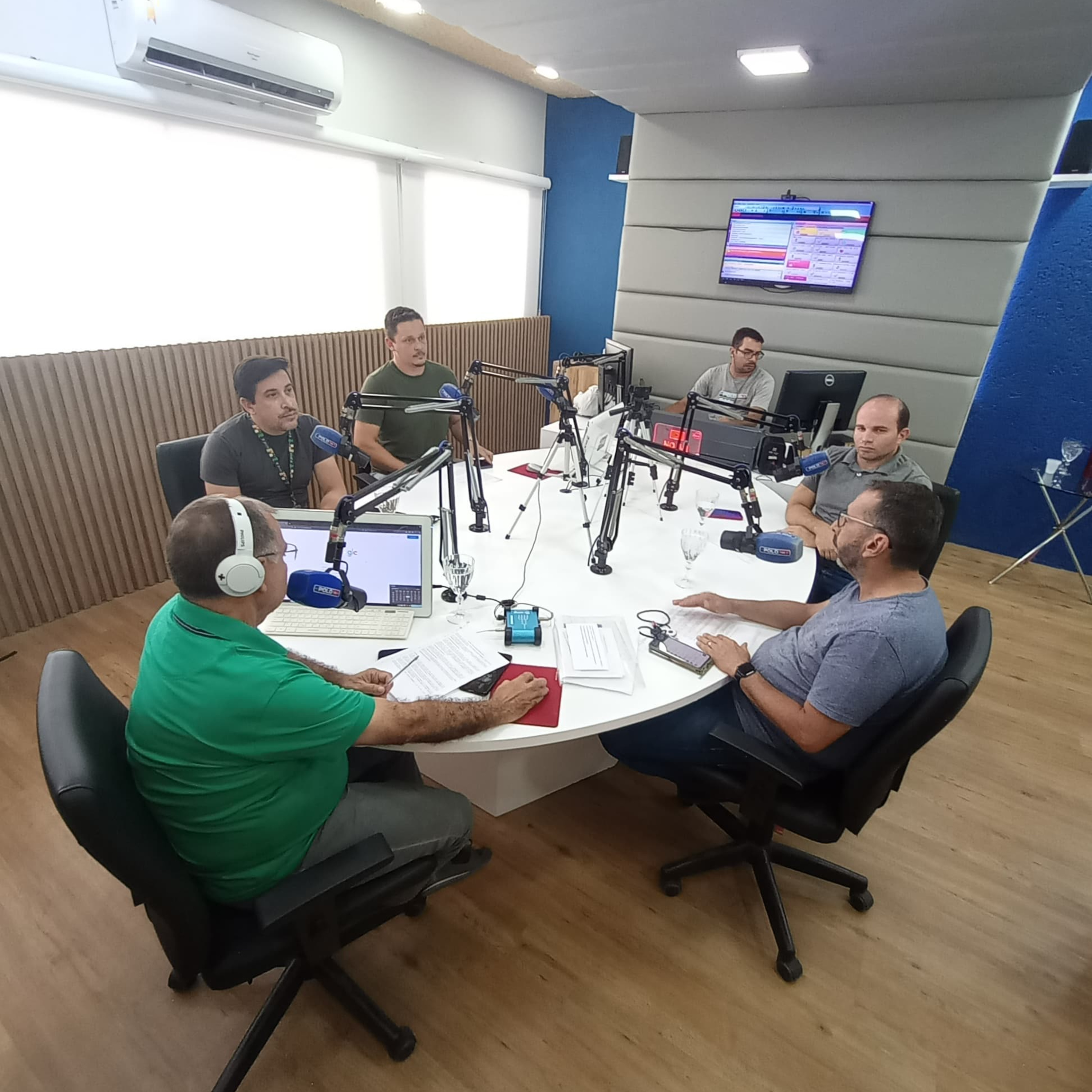 15.11.2023 - Alta temporada, café da manhã de empreendedores e inauguração de quiosque para artesãs de projeto social são os destaques episode artwork