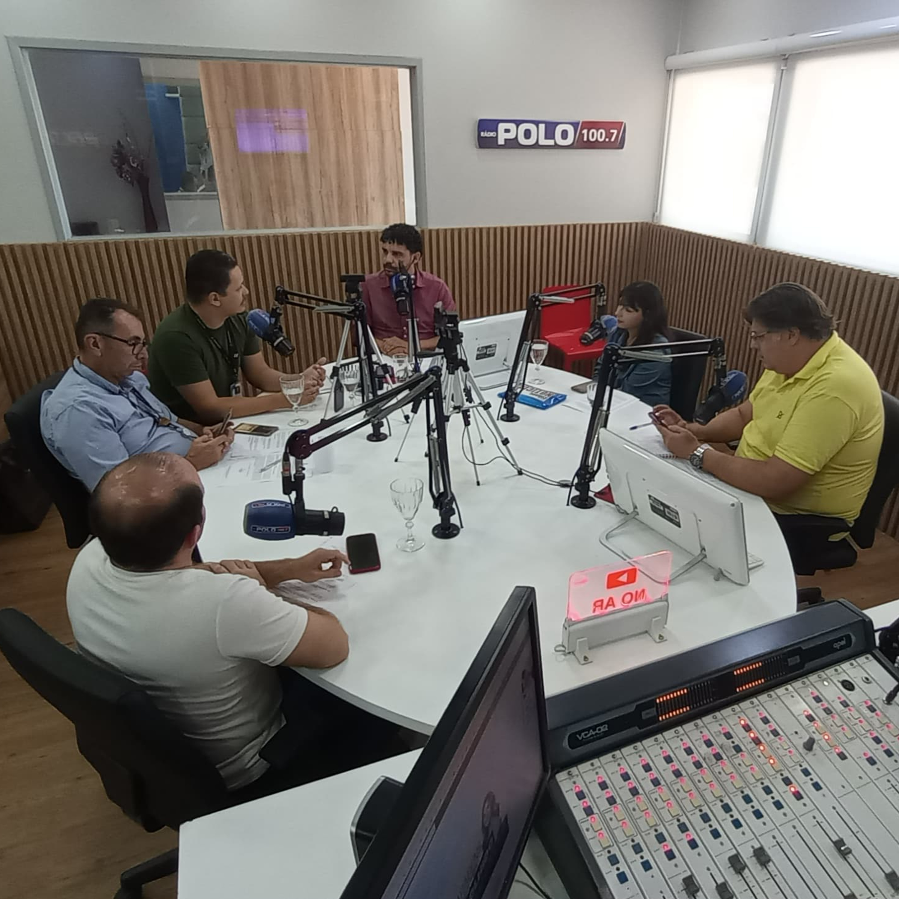 27.12.2023 - Balanço das ações no Moda Center em 2023 são destaques em entrevista na Polo FM episode artwork