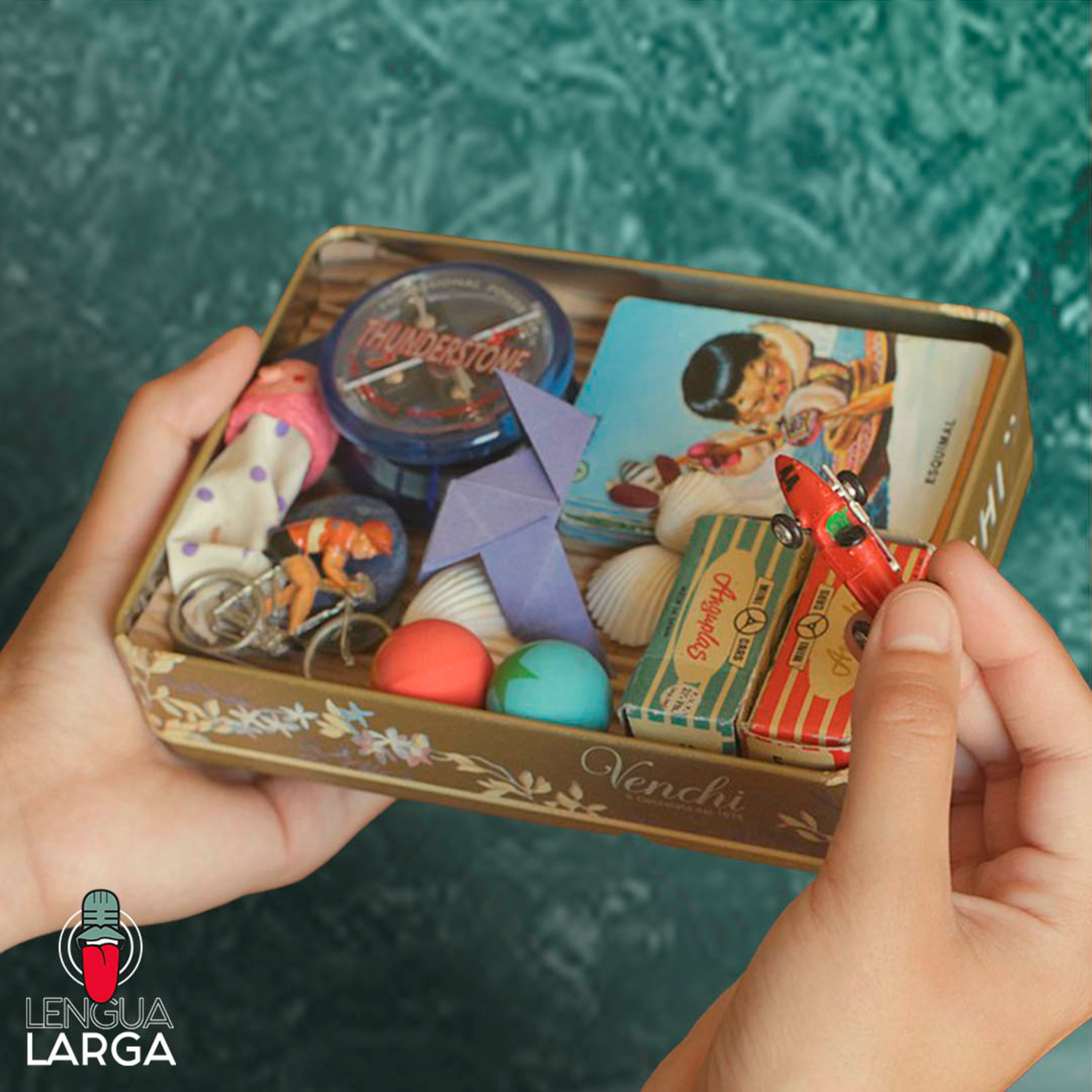 La caja de recuerdos | LENGUA LARGA PODCAST T1:E132 episode artwork