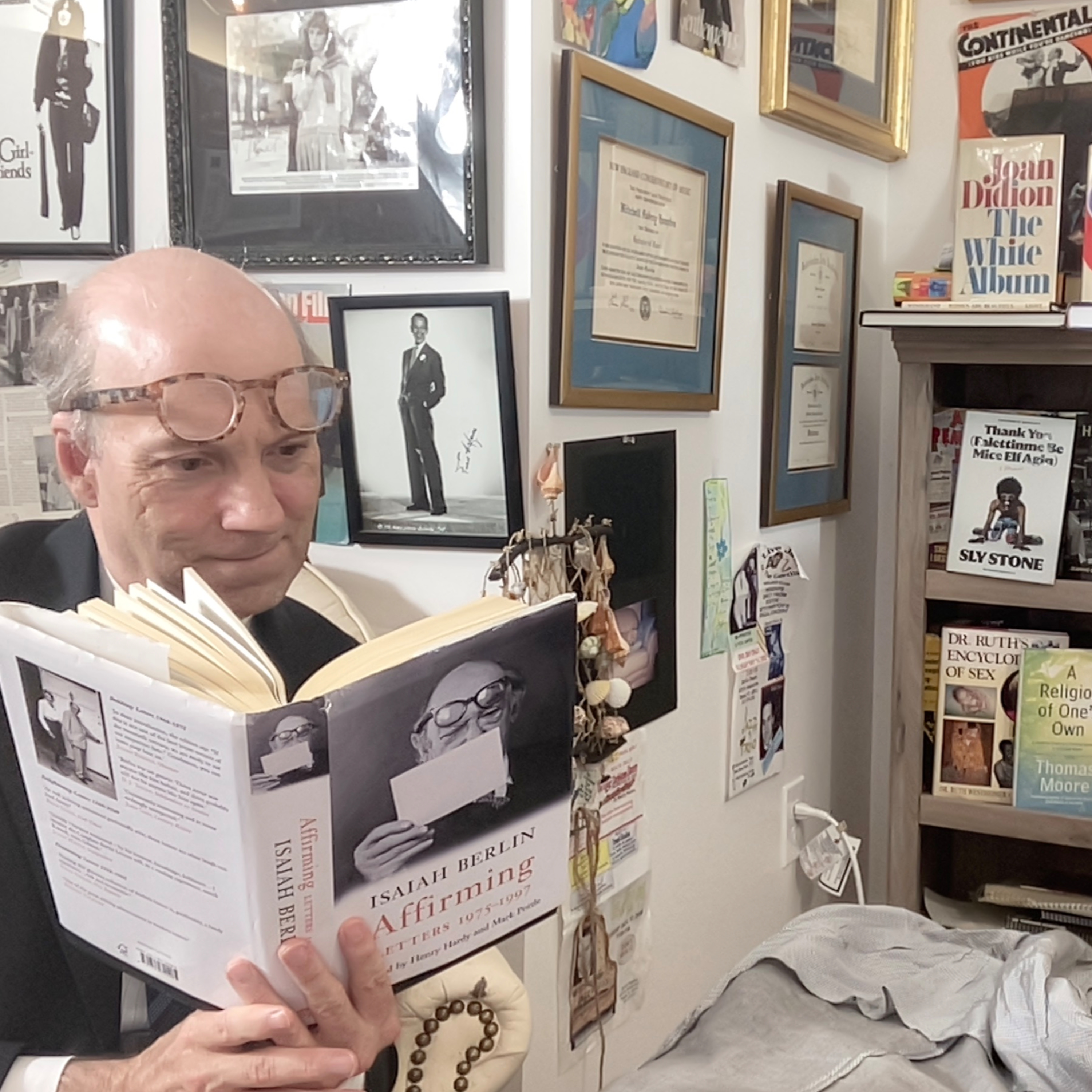 Journey of an Aesthete Podcasthttps://www.jouneyofanaesthetepodcast.com/