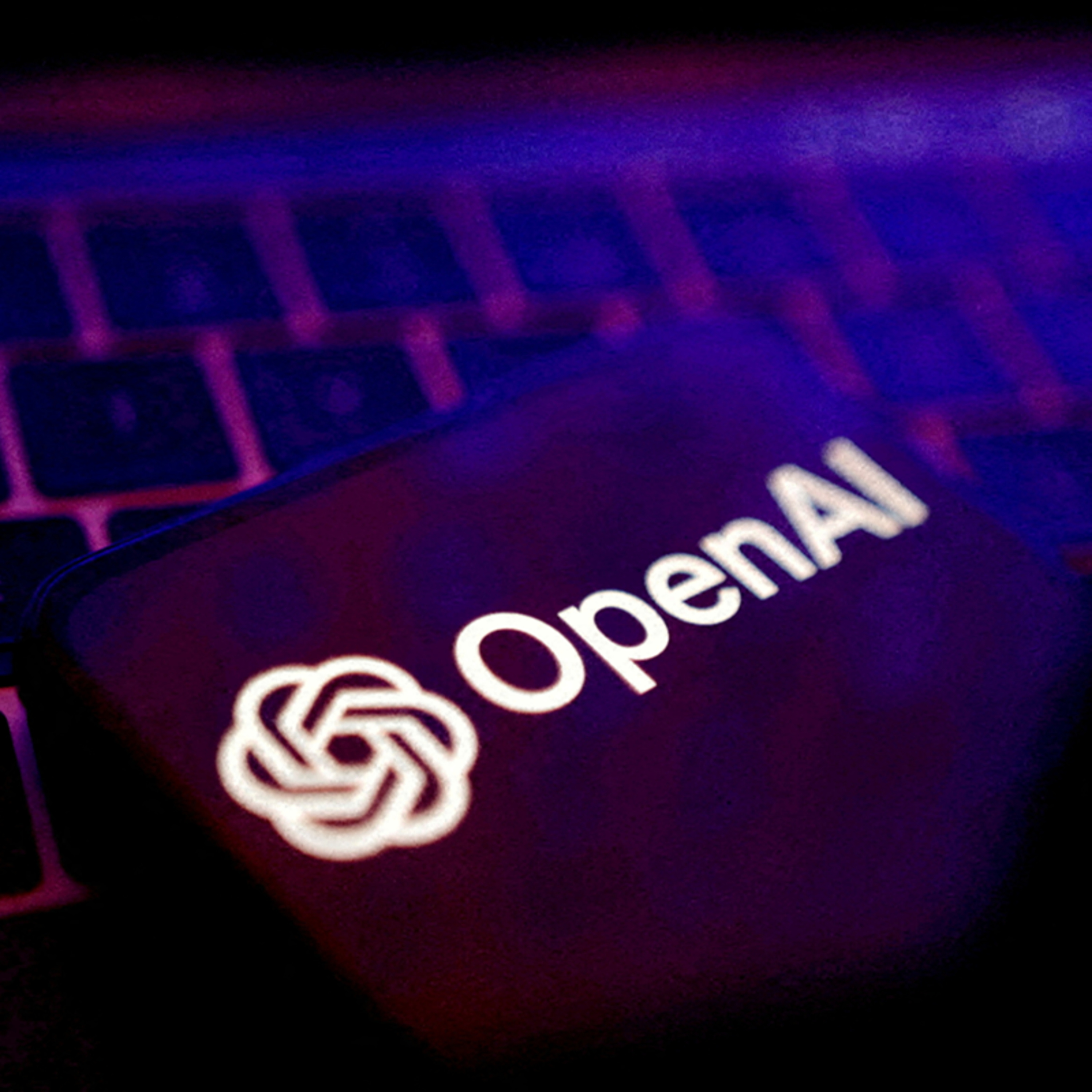 Abril 28: Alerta sobre OpenAI