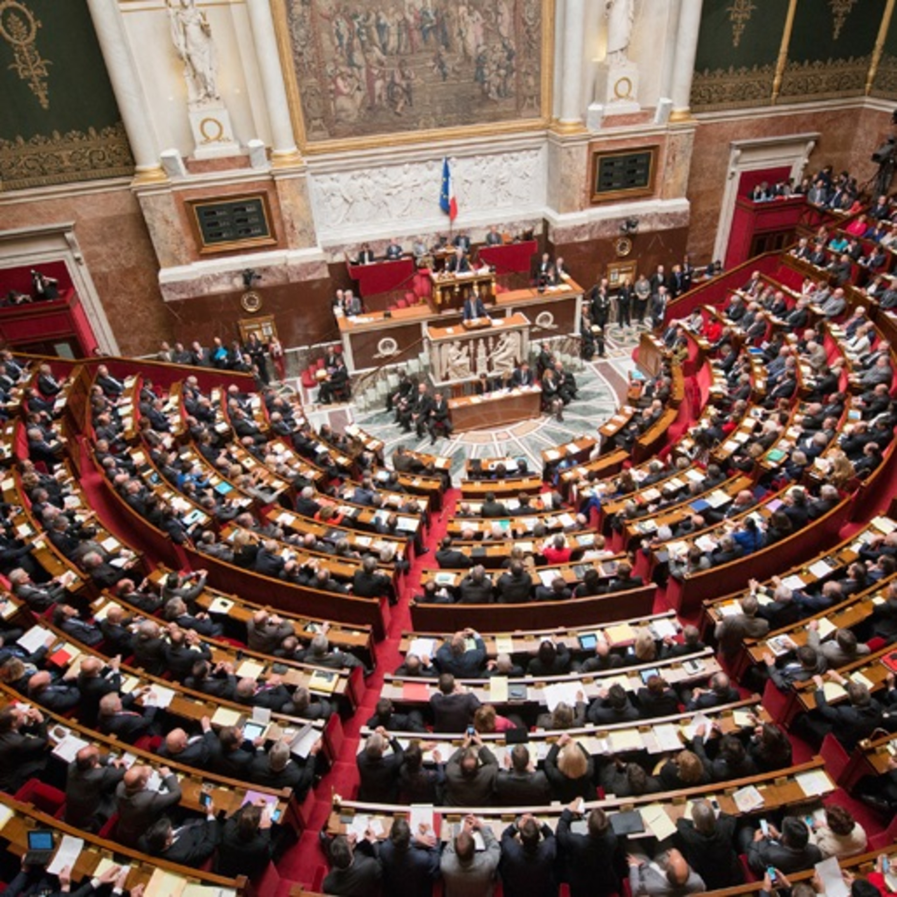 Faut - Il Réduire Le Nombre De Députés ?