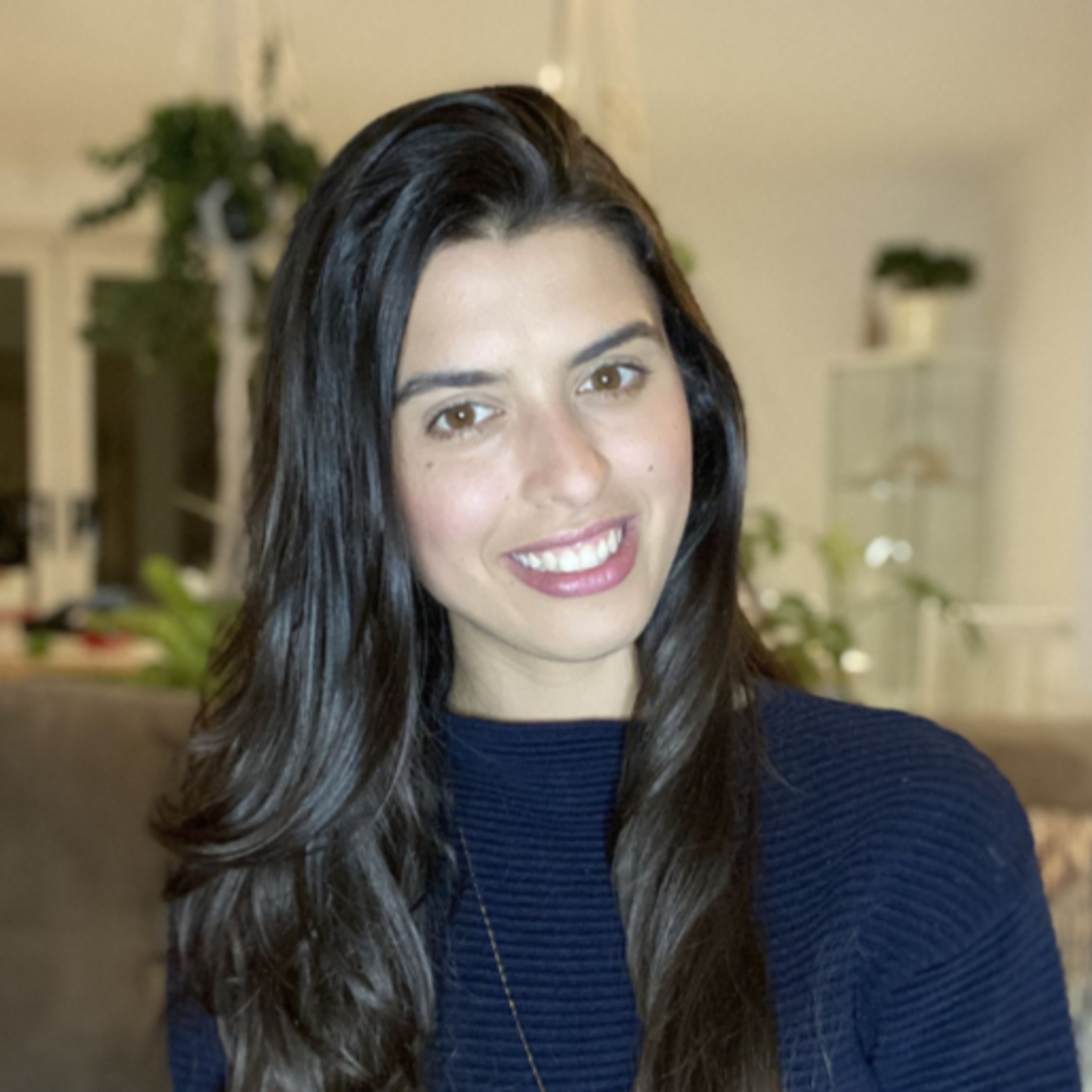 The Gut-Hormone Connection You Need to Know with Danilly Carvalho, Talamh Natural episode artwork