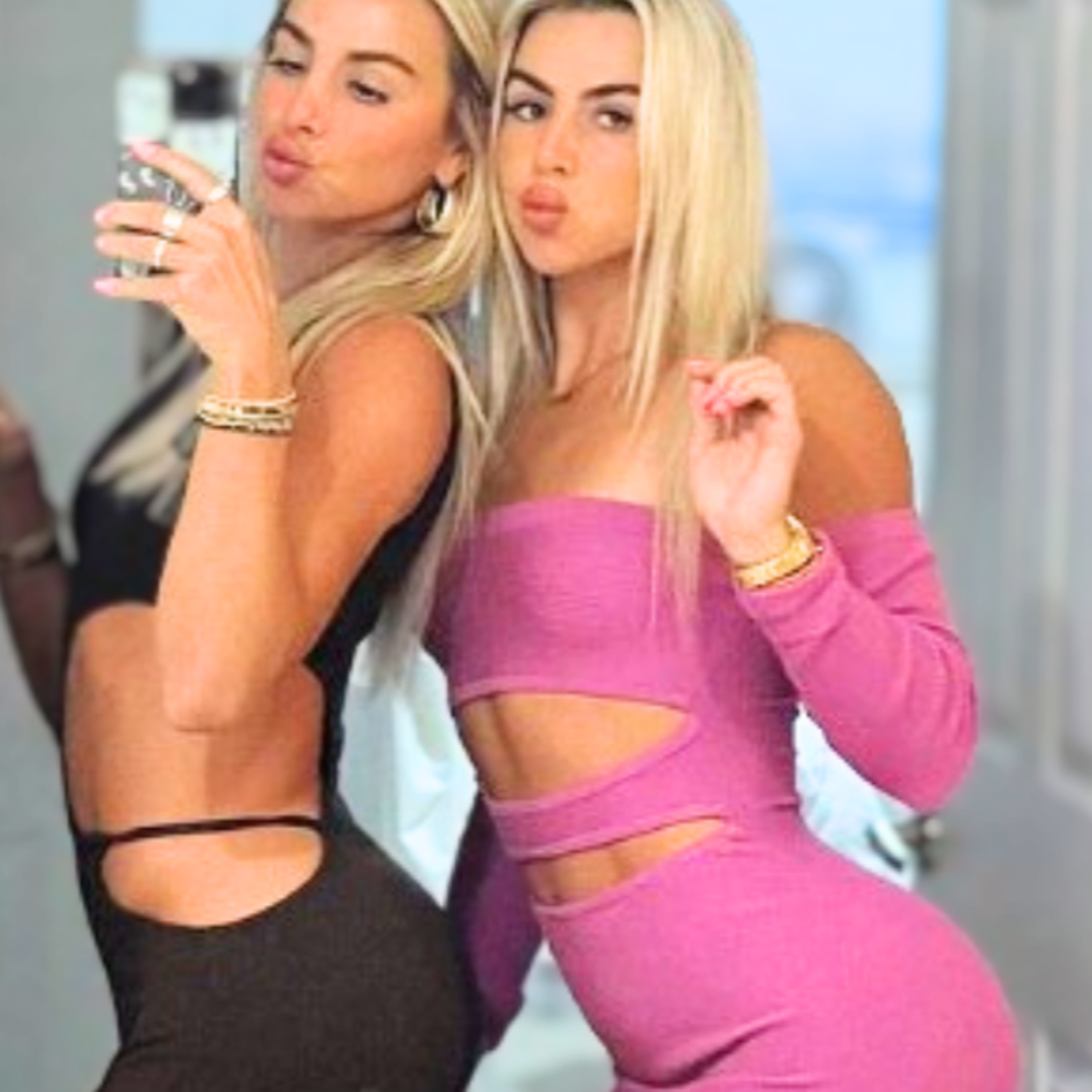 TWINS HANNA AND HALEY CAVINDER ARE WORTH MILLIONS episode artwork