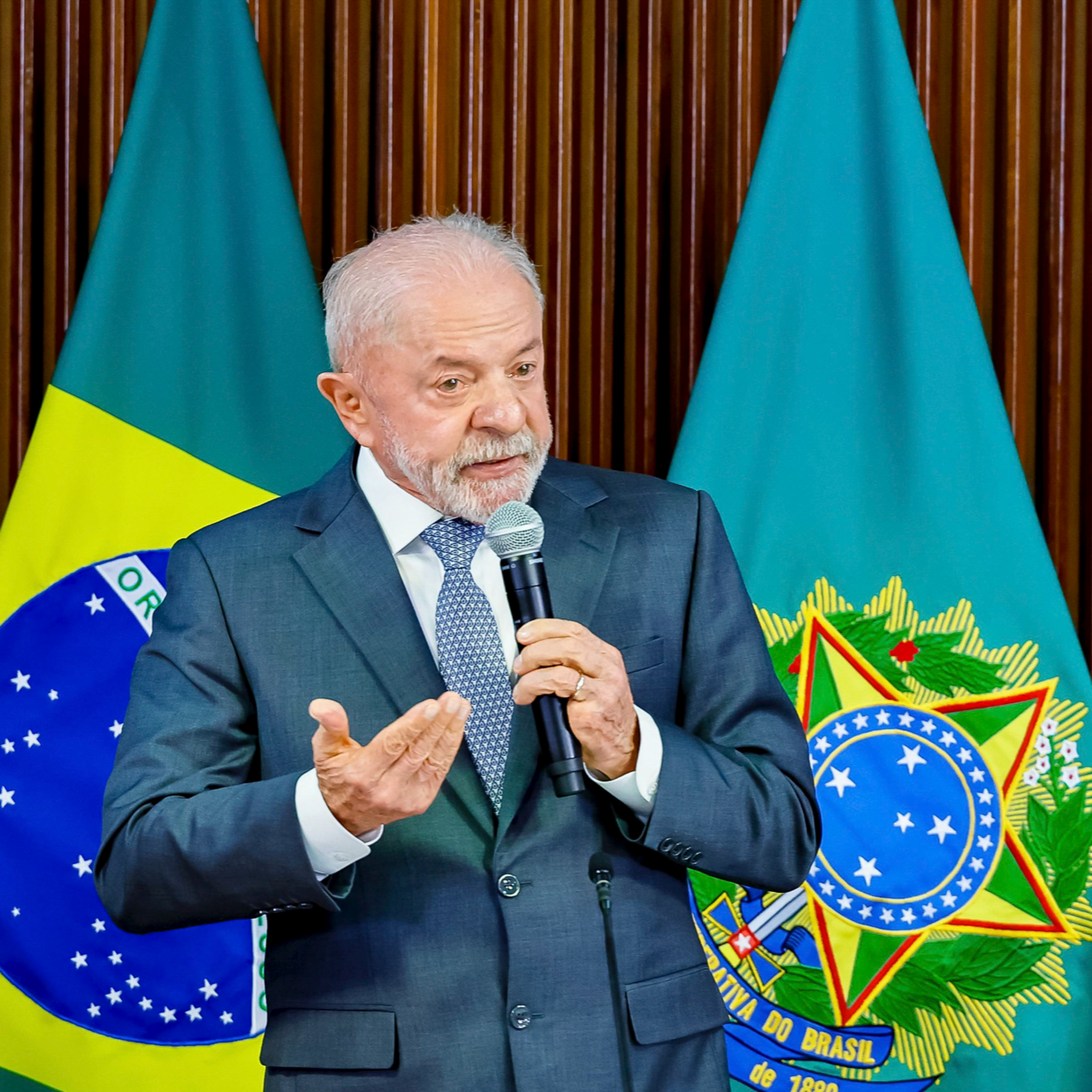 🎙️DISCURSO | Presidente Lula abre Reunião Ministerial no Palácio do Planalto - 03-06-26 episode artwork