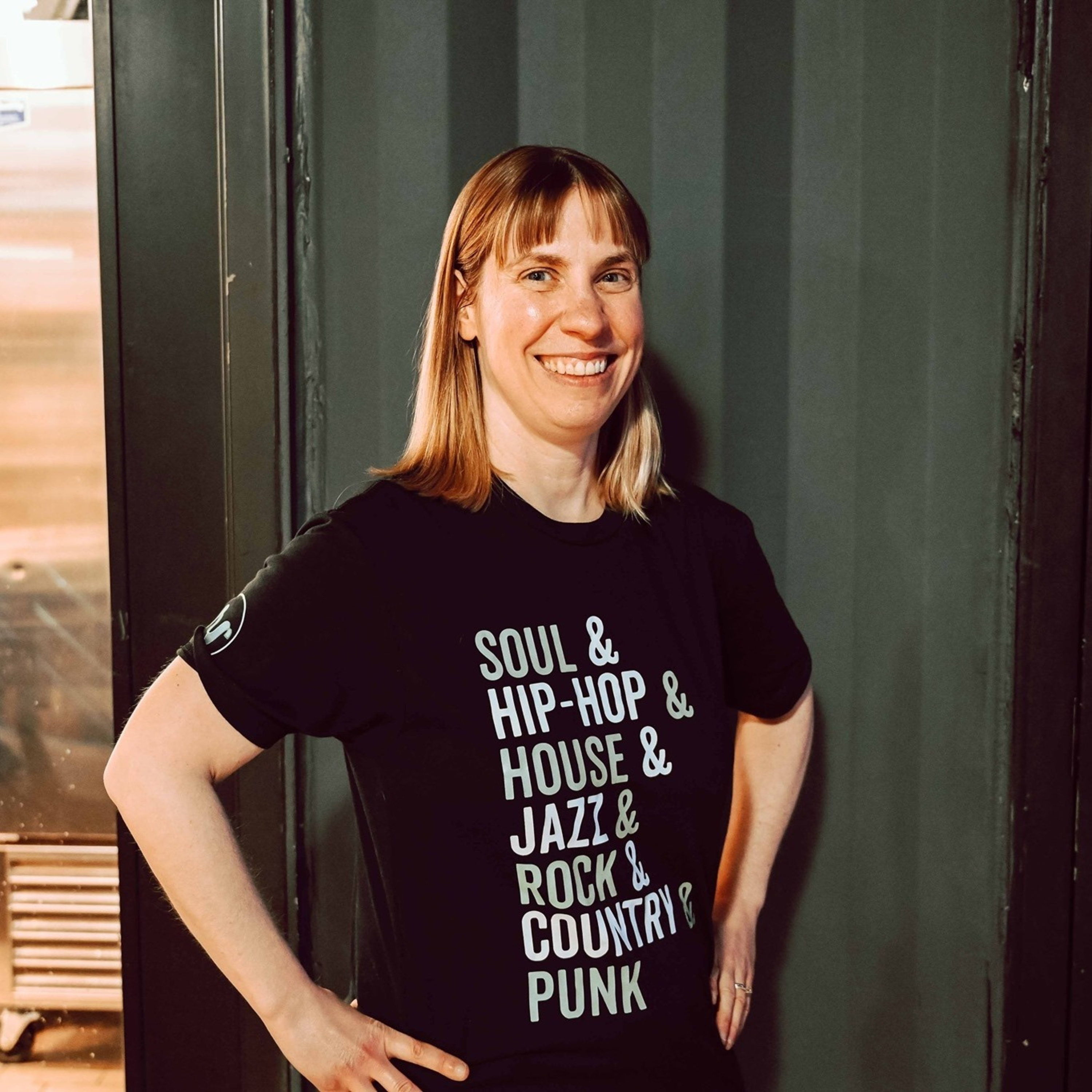 The Stratton Setlist – Interview with Music Blogger Lori Stratton episode artwork