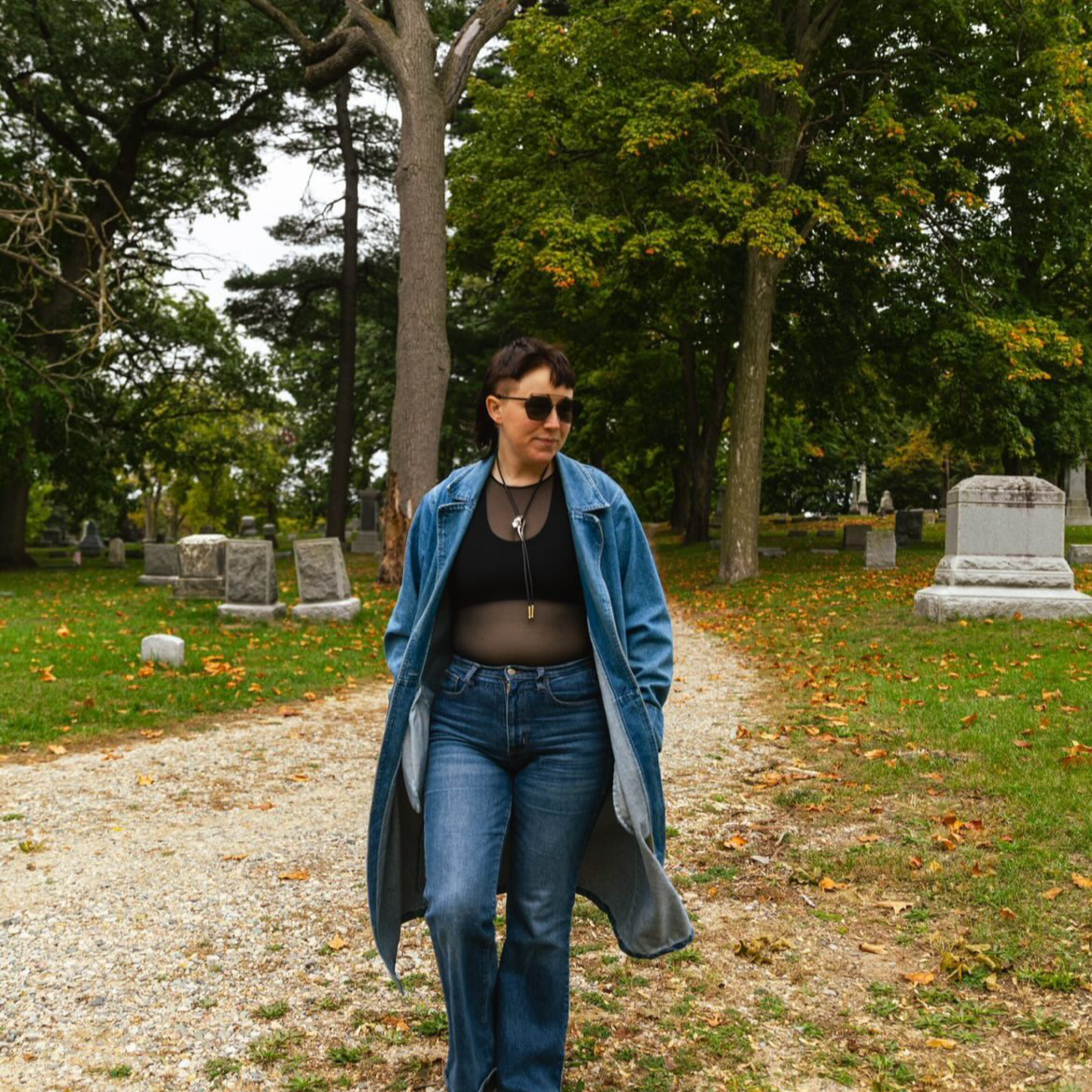 Chelsea Whitaker: From Sneaking Cameras into Venues to Tour Bus Days: A Photographer’s Journey episode artwork