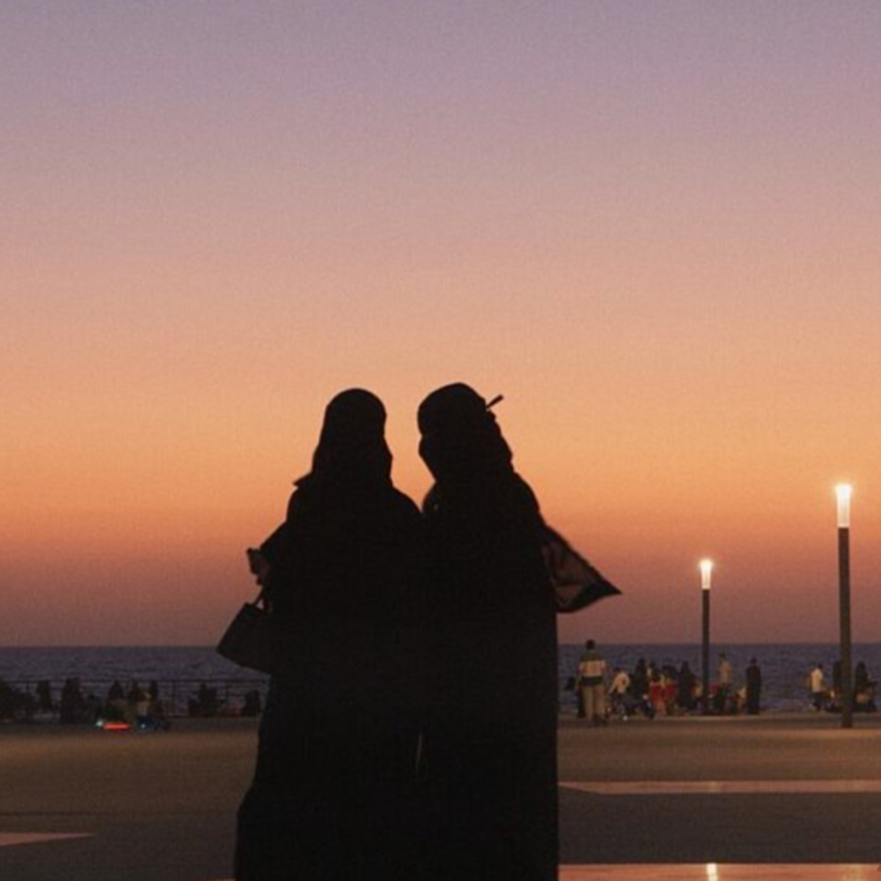 DOK.fest München Podcast. Im Kino. Zuhause.