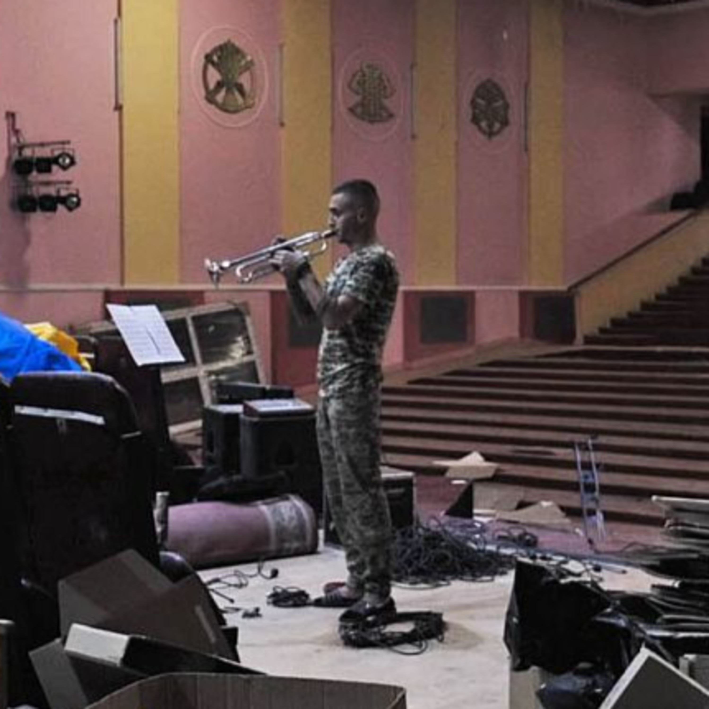 DOK.fest München Podcast. Im Kino. Zuhause.