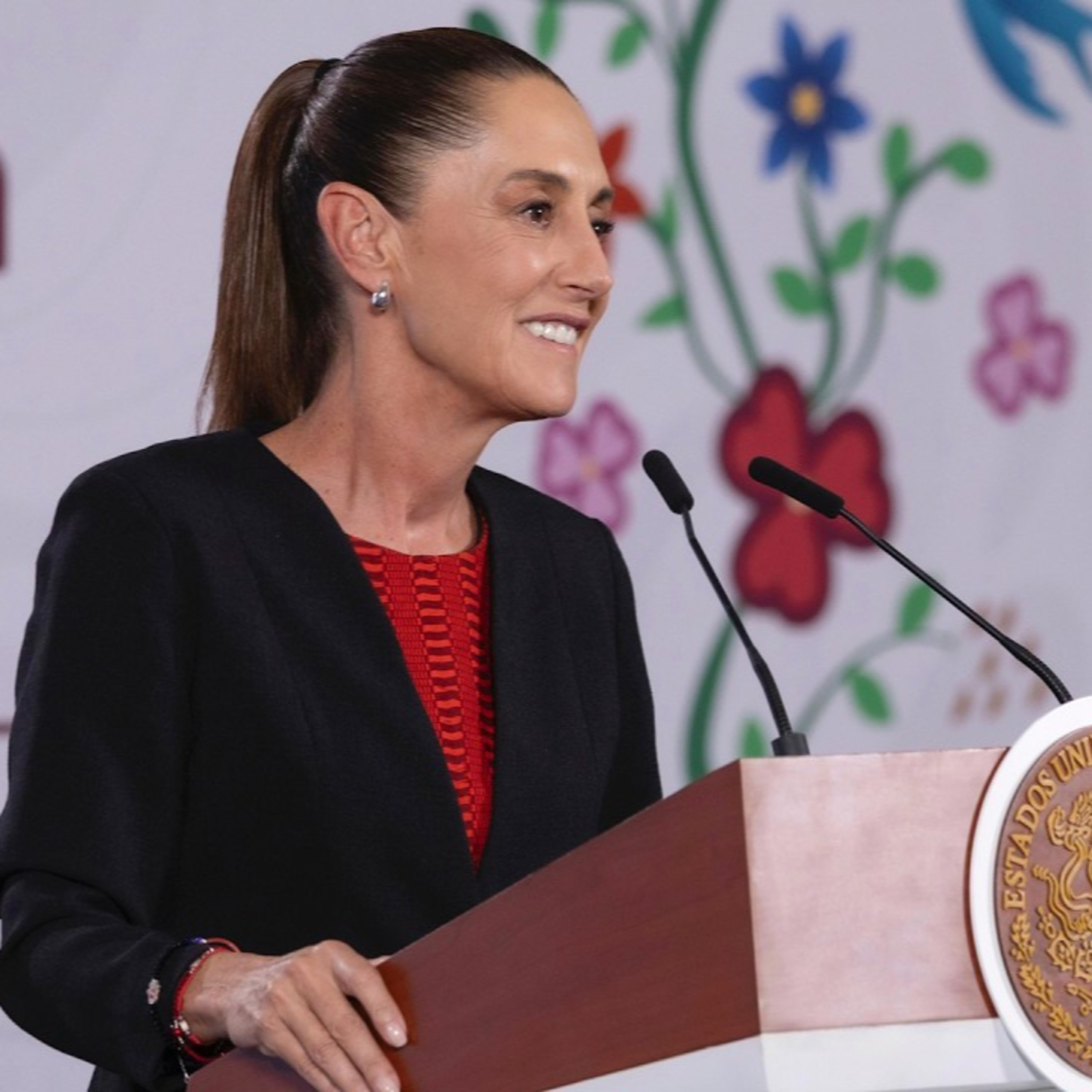 Gobierno de México va por filtro de candidatos para evitar que el Narco los imponga episode artwork