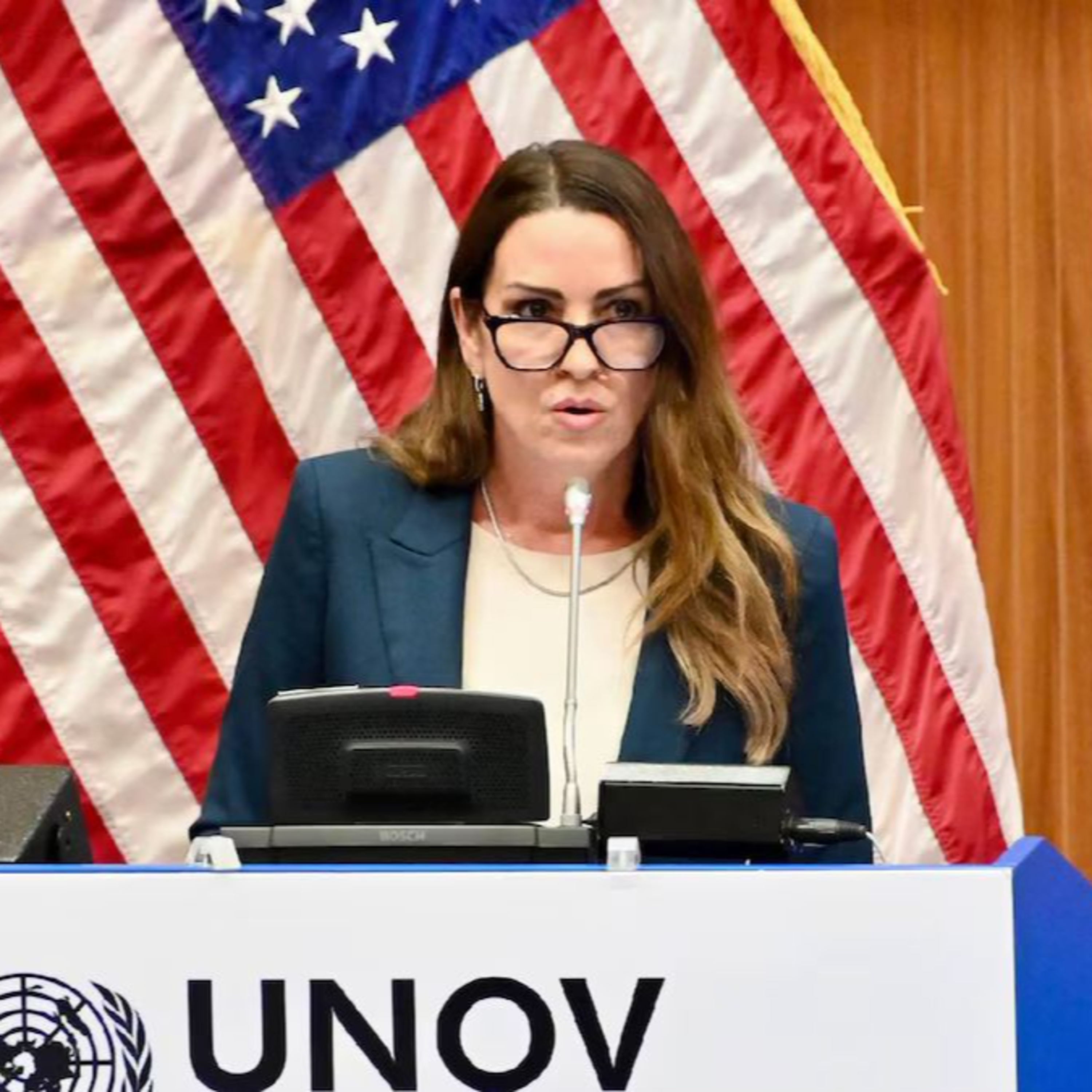 "Si México no coopera para combatir al narco, te vamos a atacar y te vas a arrepentir" Sara Carter, zar antidrogas de USA episode artwork