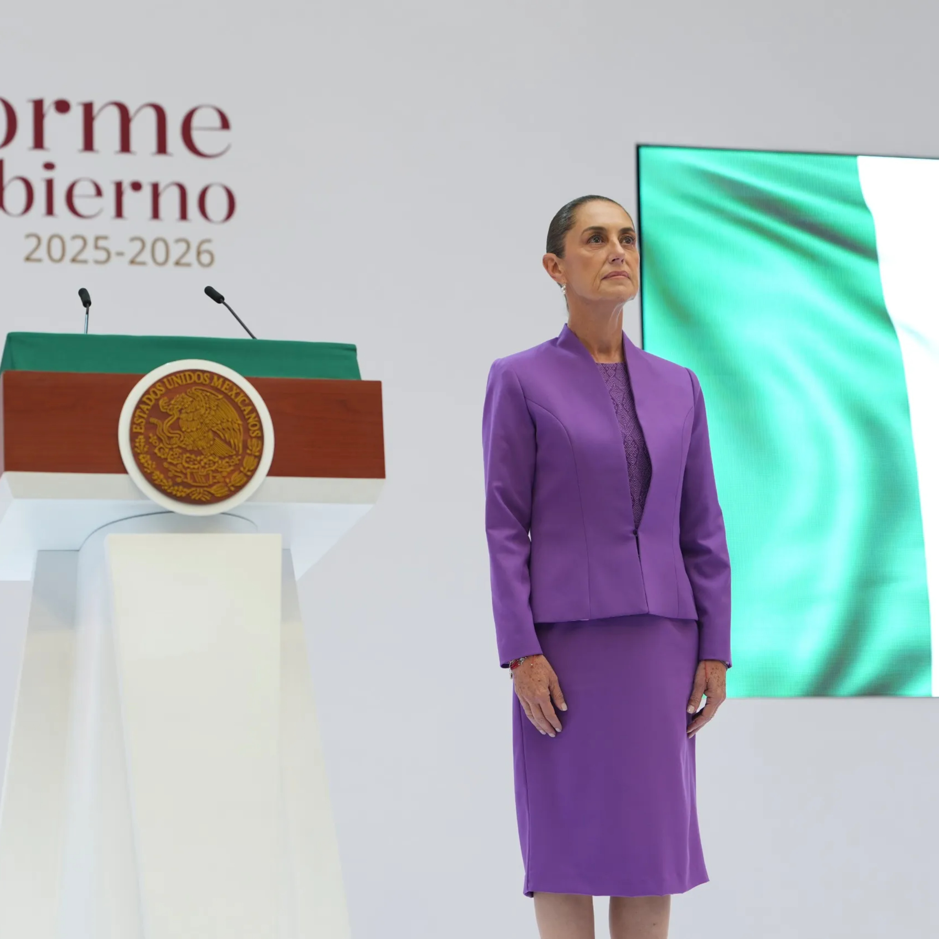 A 2 años de gobierno, resalta Claudia Sheinbaum mejora en seguridad, inversión, obra pública y programas sociales episode artwork