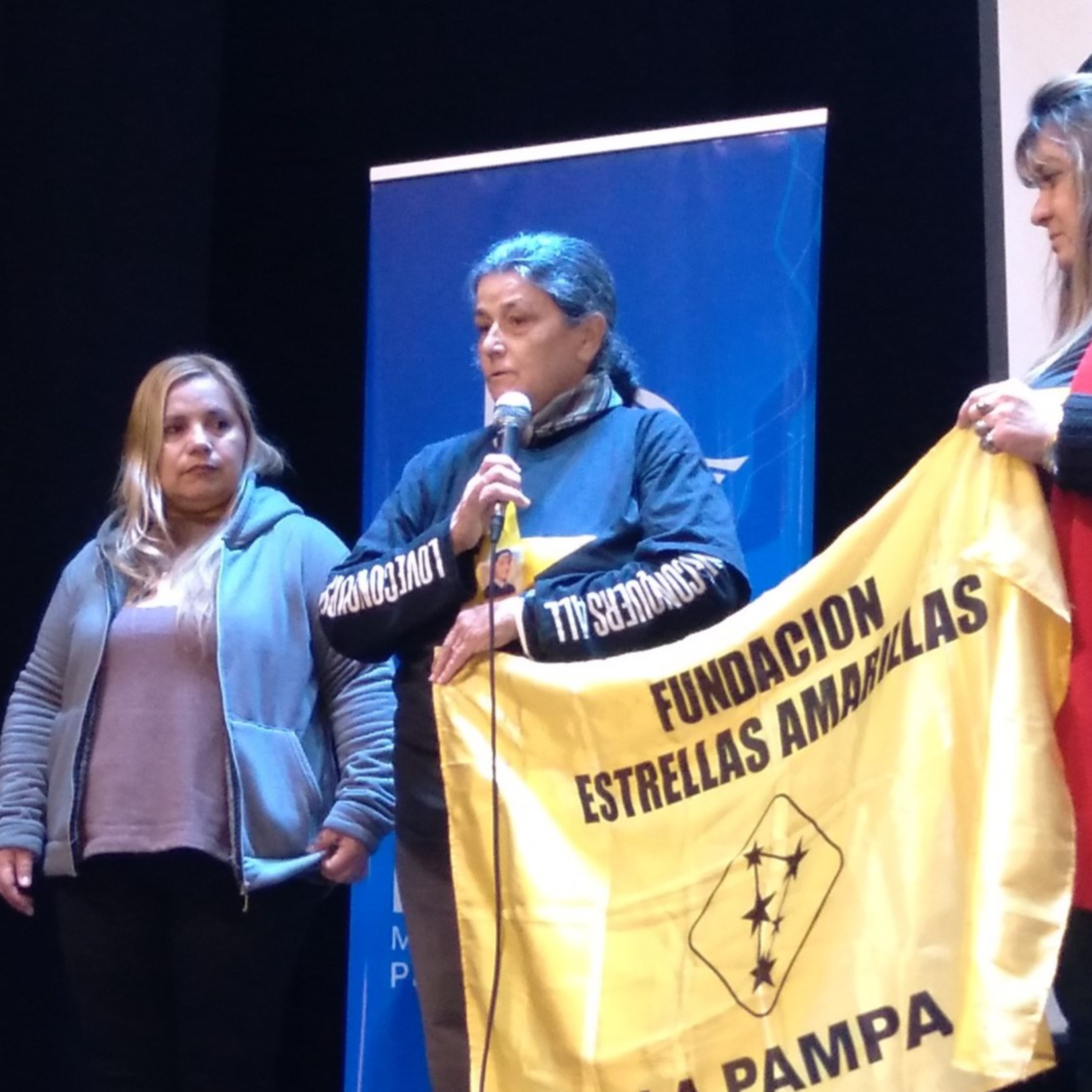 testimonios