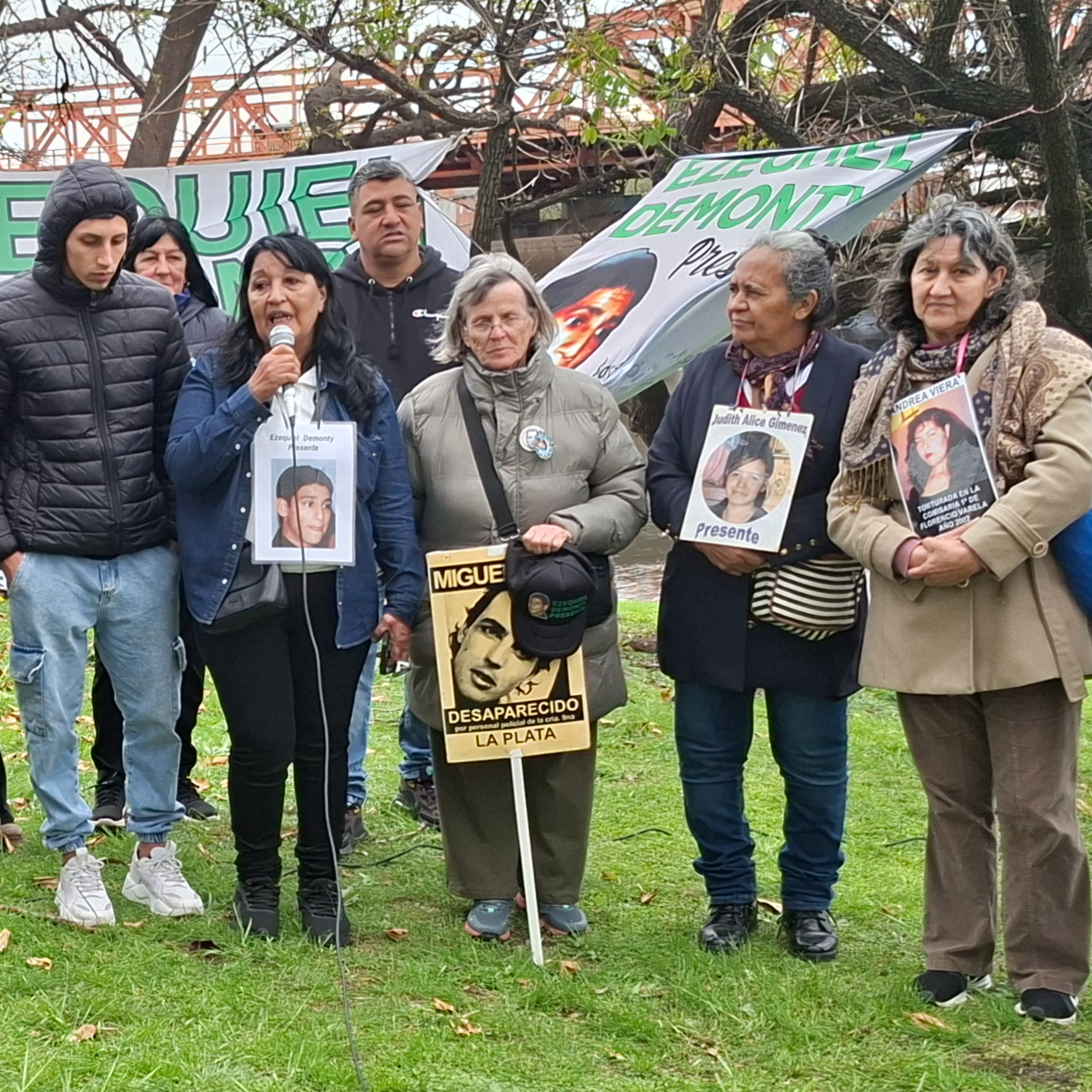 testimonios