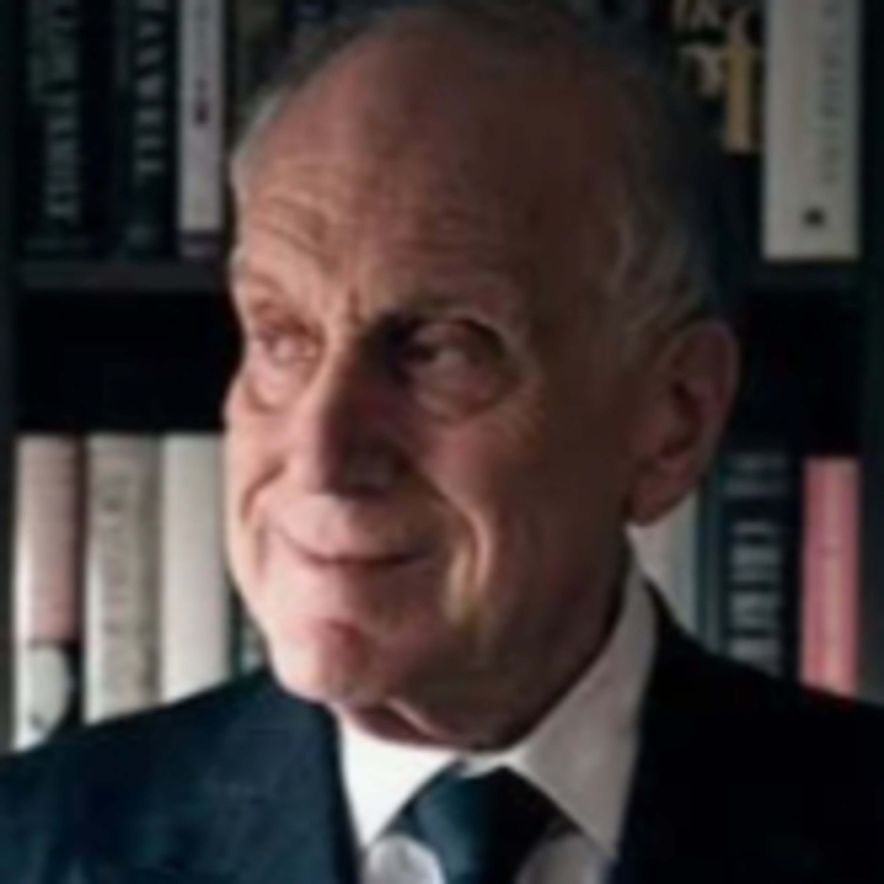 Dimwits, Dipsh*ts, Dufuses, and Dullards (E54): Wealthy Cosmetics Heir Behind Trump's Greenland Greed