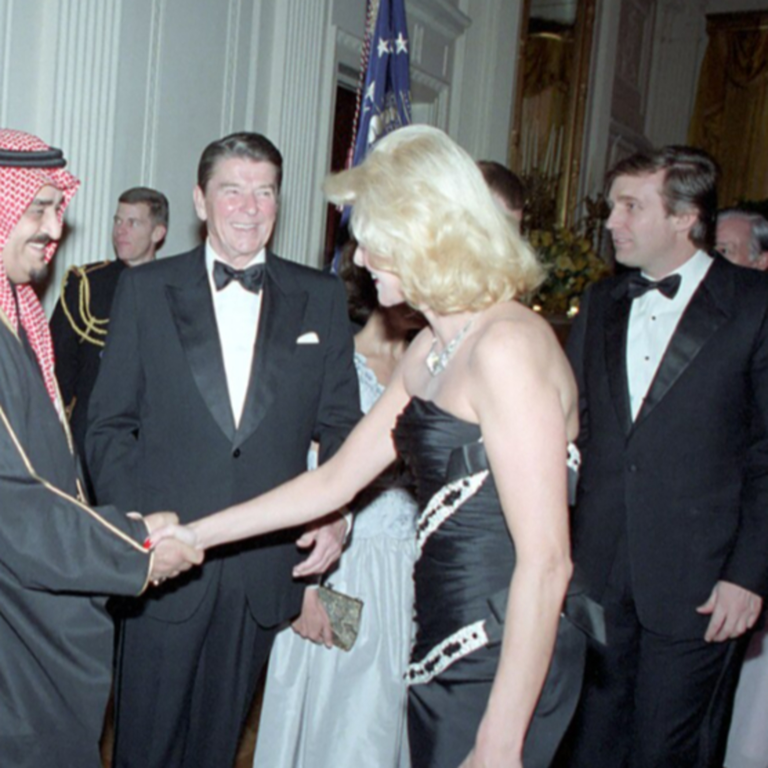 Dimwits, Dipsh*ts, Dufuses, and Dullards (E66, pt. 2): Ivana Trump Buried in a Golf Course?! episode artwork