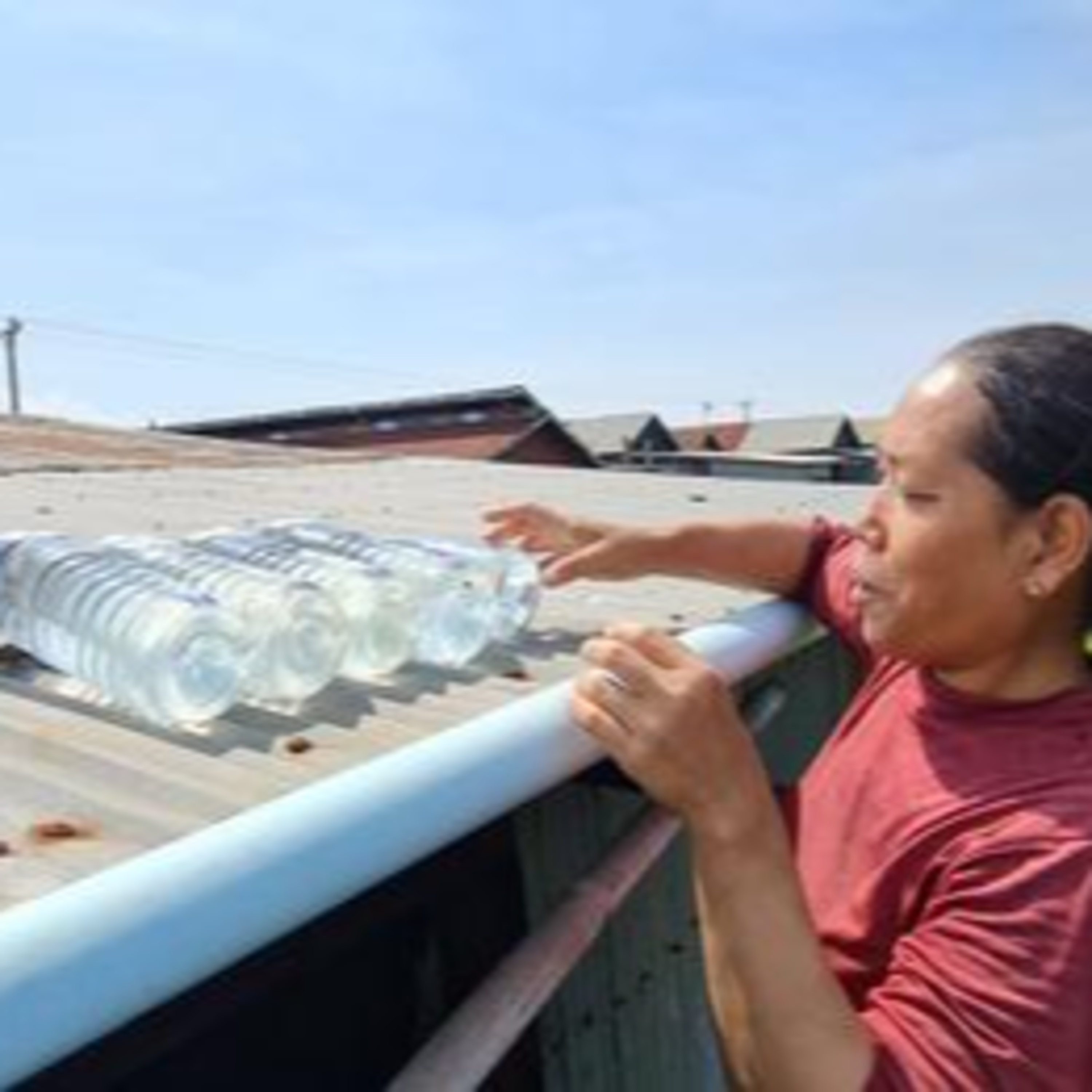 Bringing Safe Water to the World. Dr Martin Butson