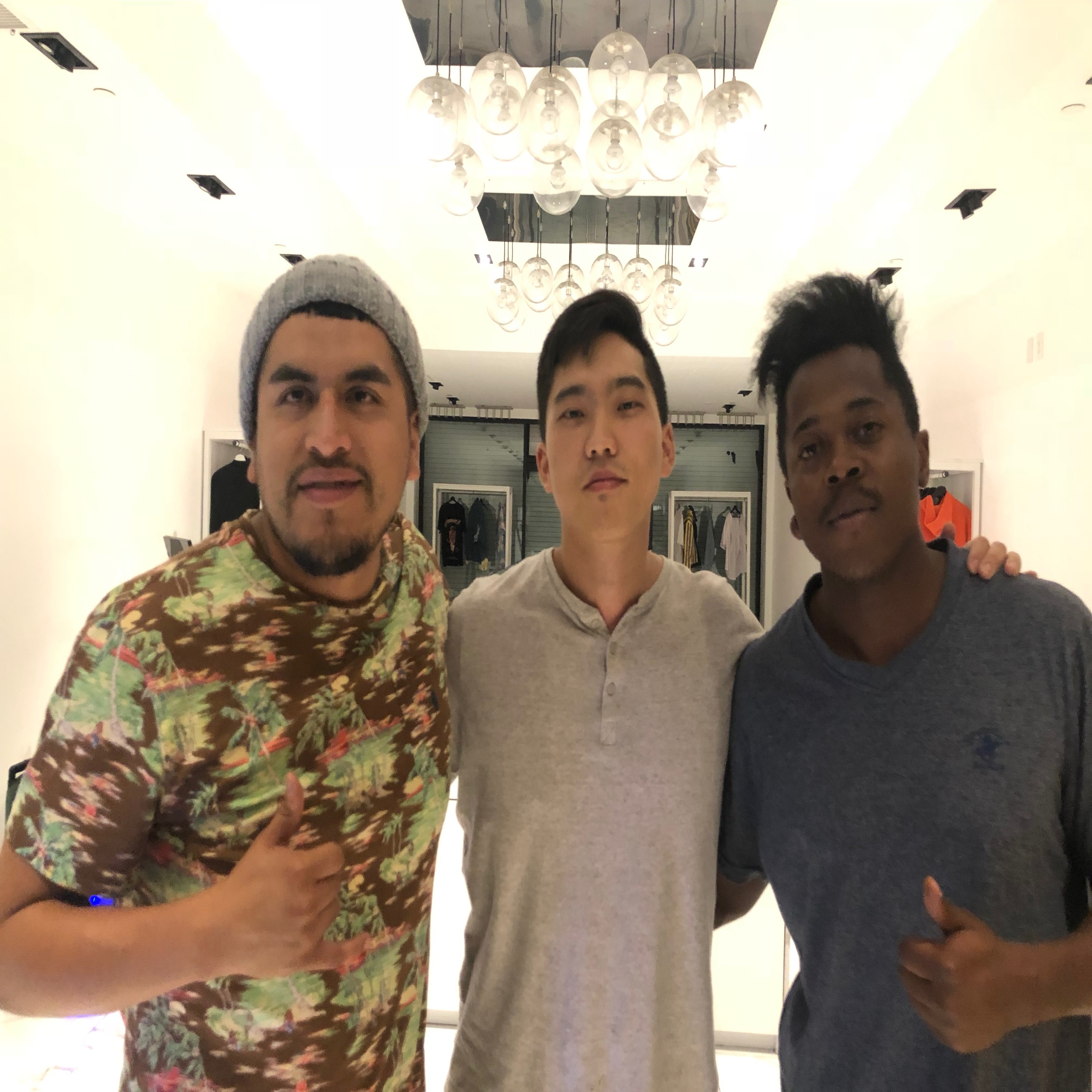 The SocialRay Podcast: Stories of Entrepreneurs & Influencers