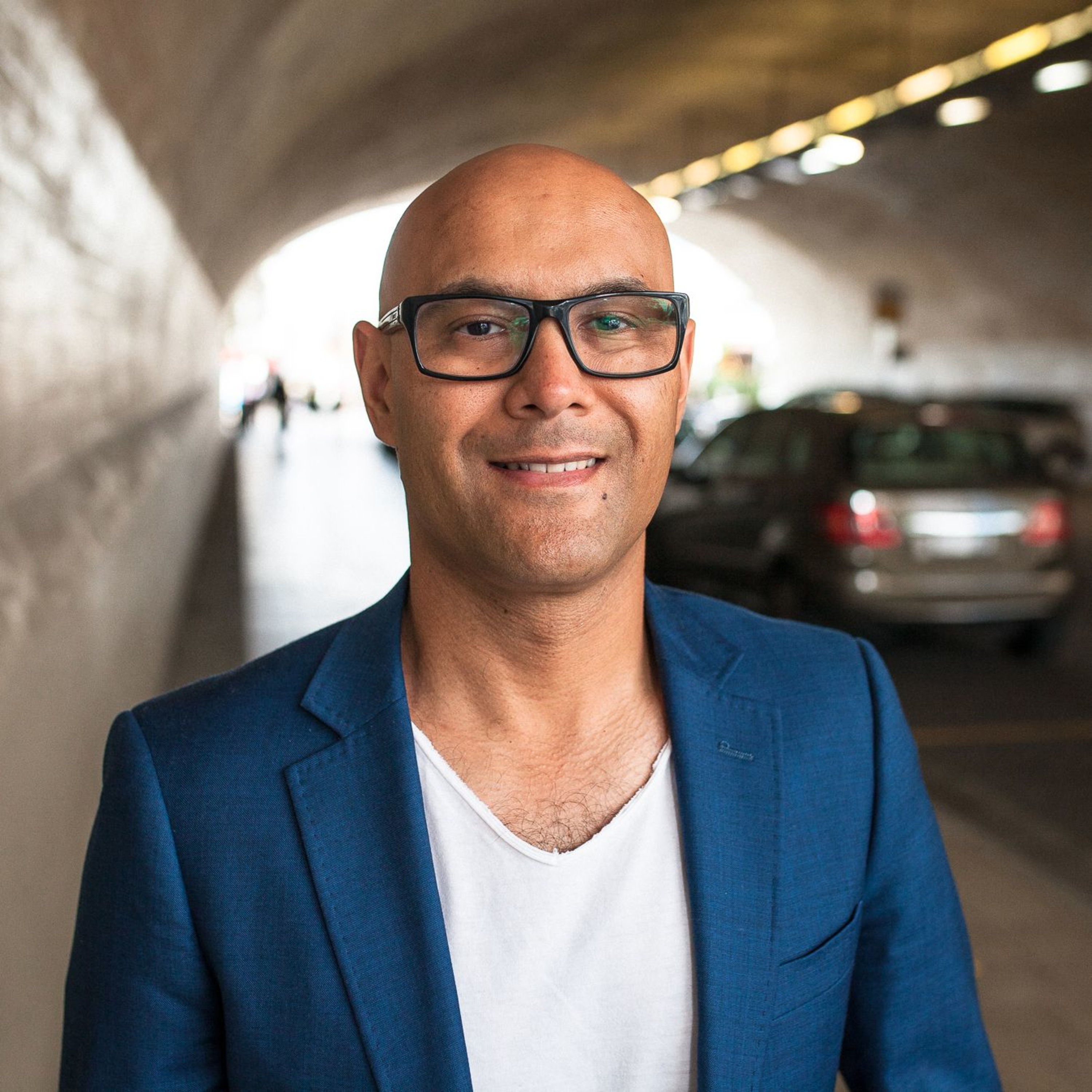 The SocialRay Podcast: Stories of Entrepreneurs & Influencers