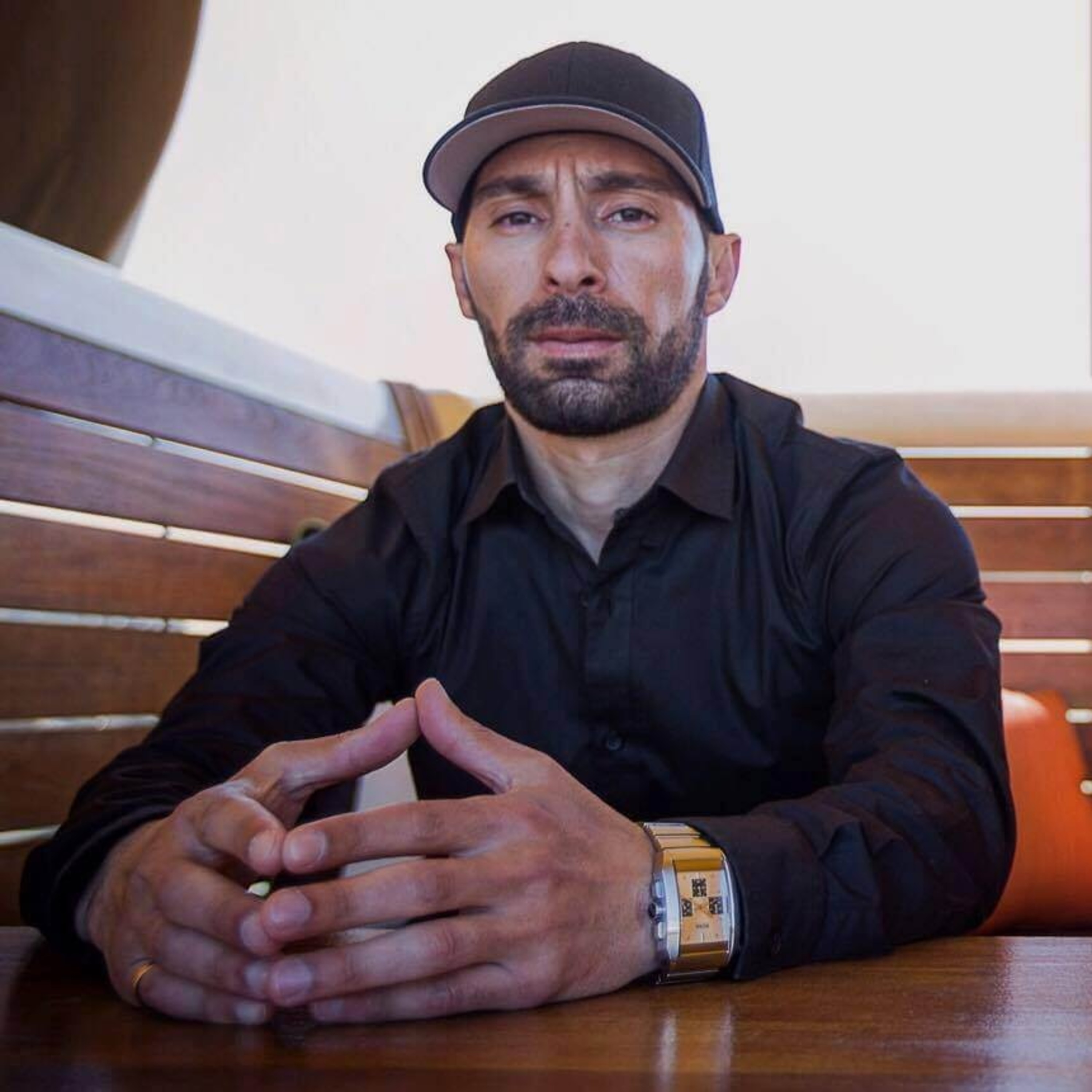 The SocialRay Podcast: Stories of Entrepreneurs & Influencers