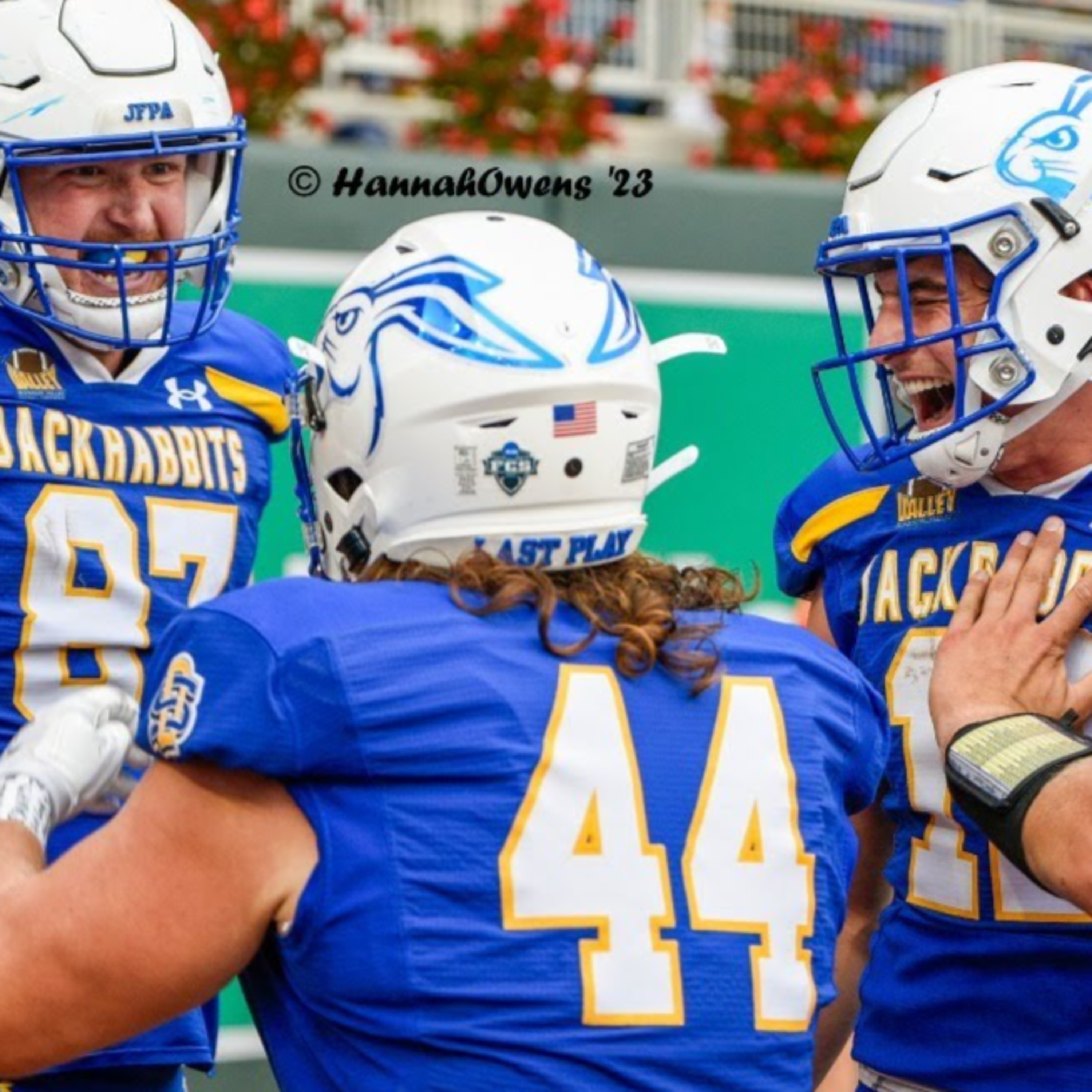 B-Team 2nd round playoff recap (Mercer) and Quarterfinals/FCS Rd. 3 preview. episode artwork
