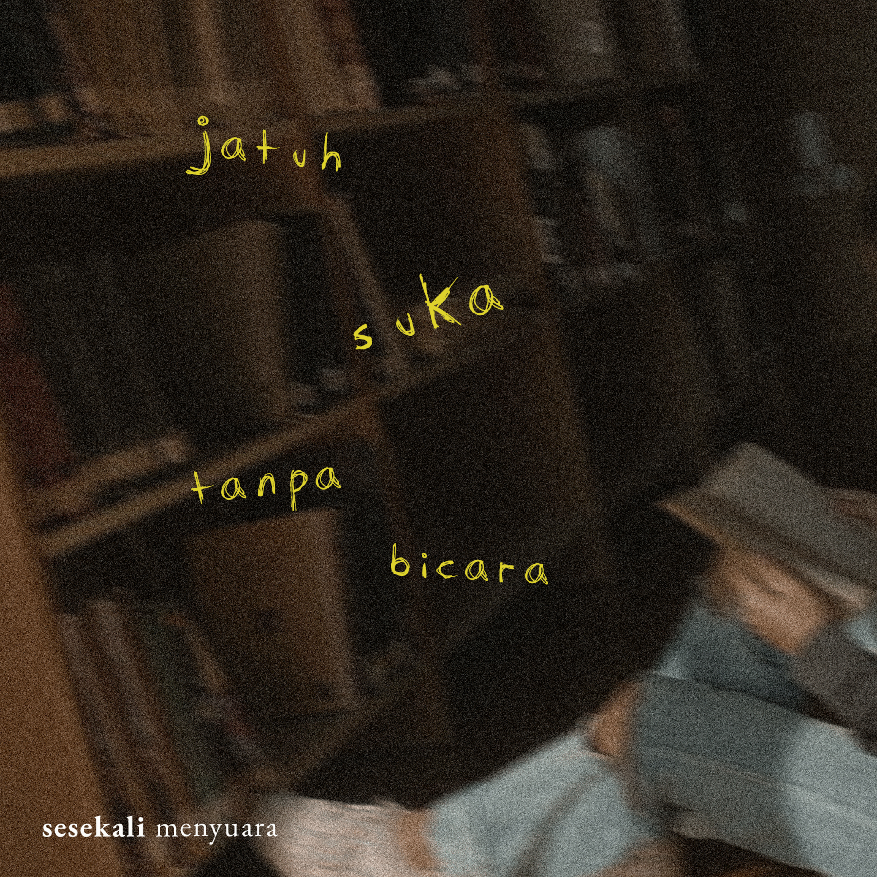 sesekali menyuara