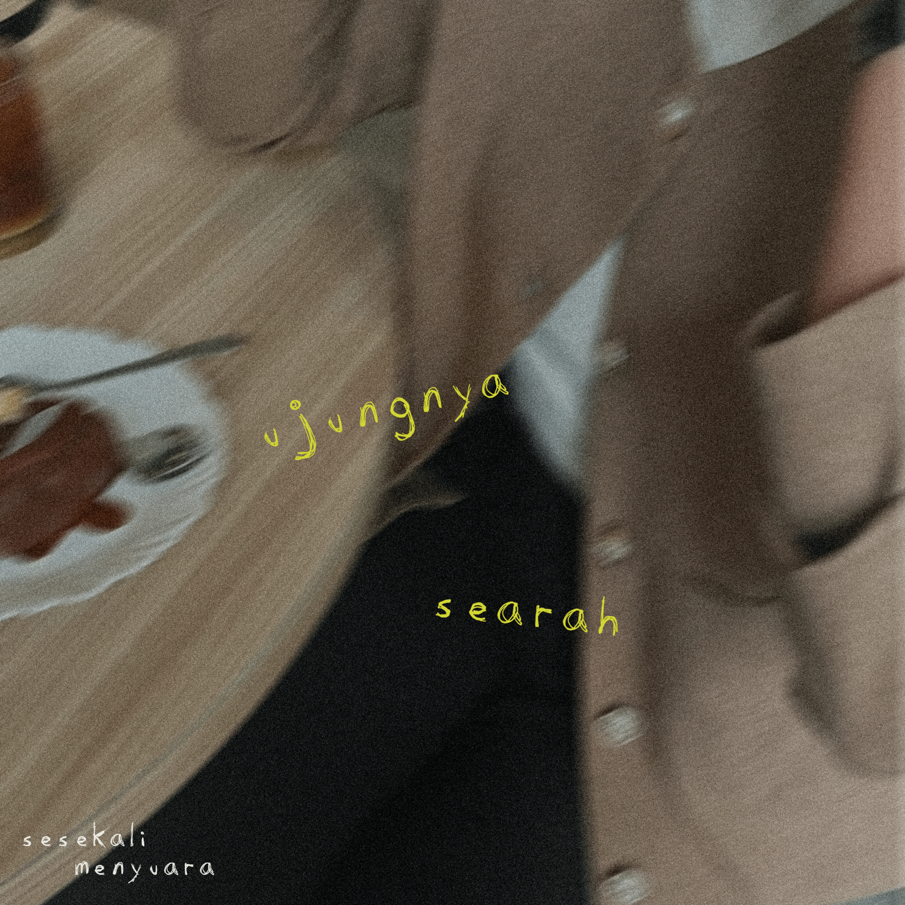 sesekali menyuara