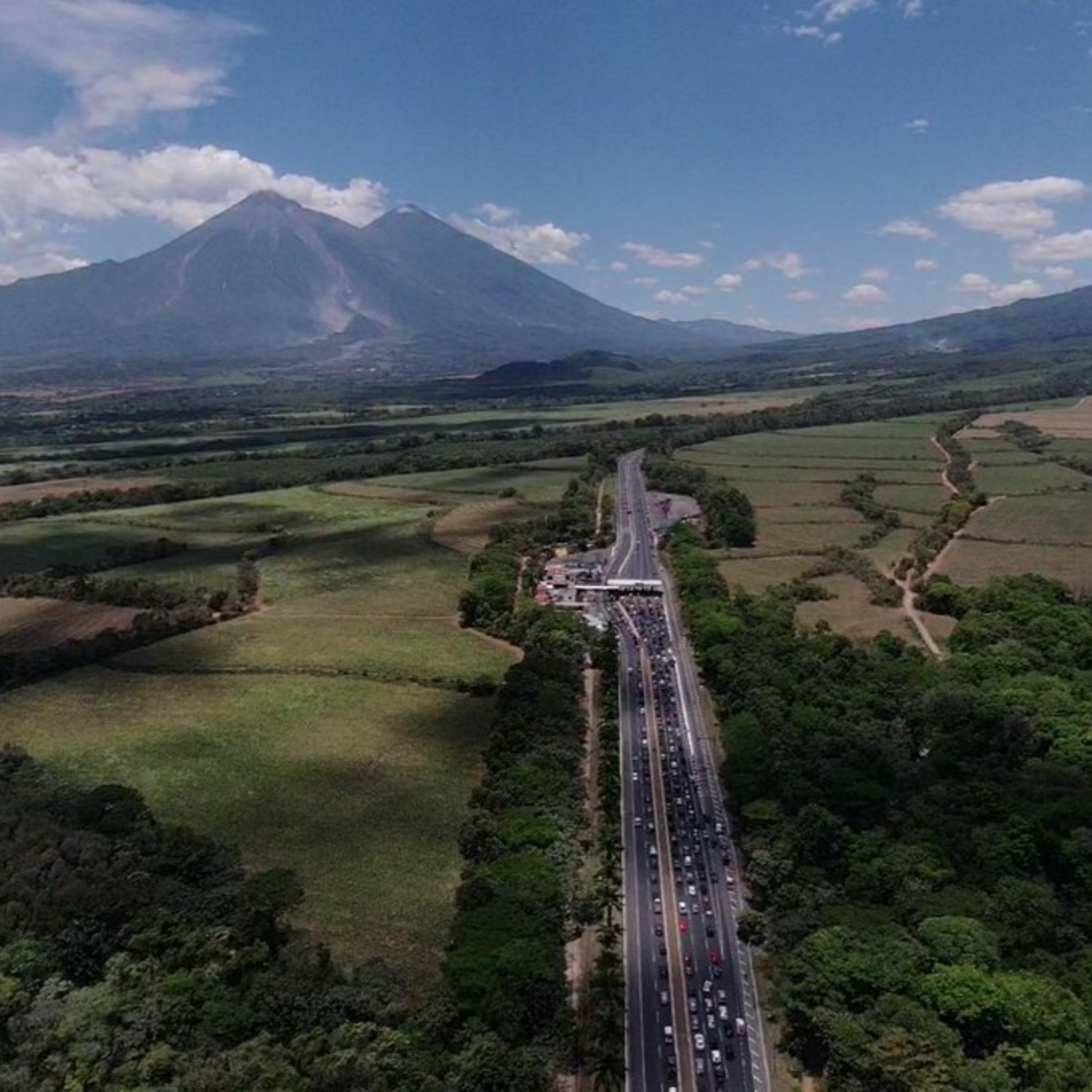 Emiten nuevas disposiciones para circular en la autopista palín-escuintla episode artwork