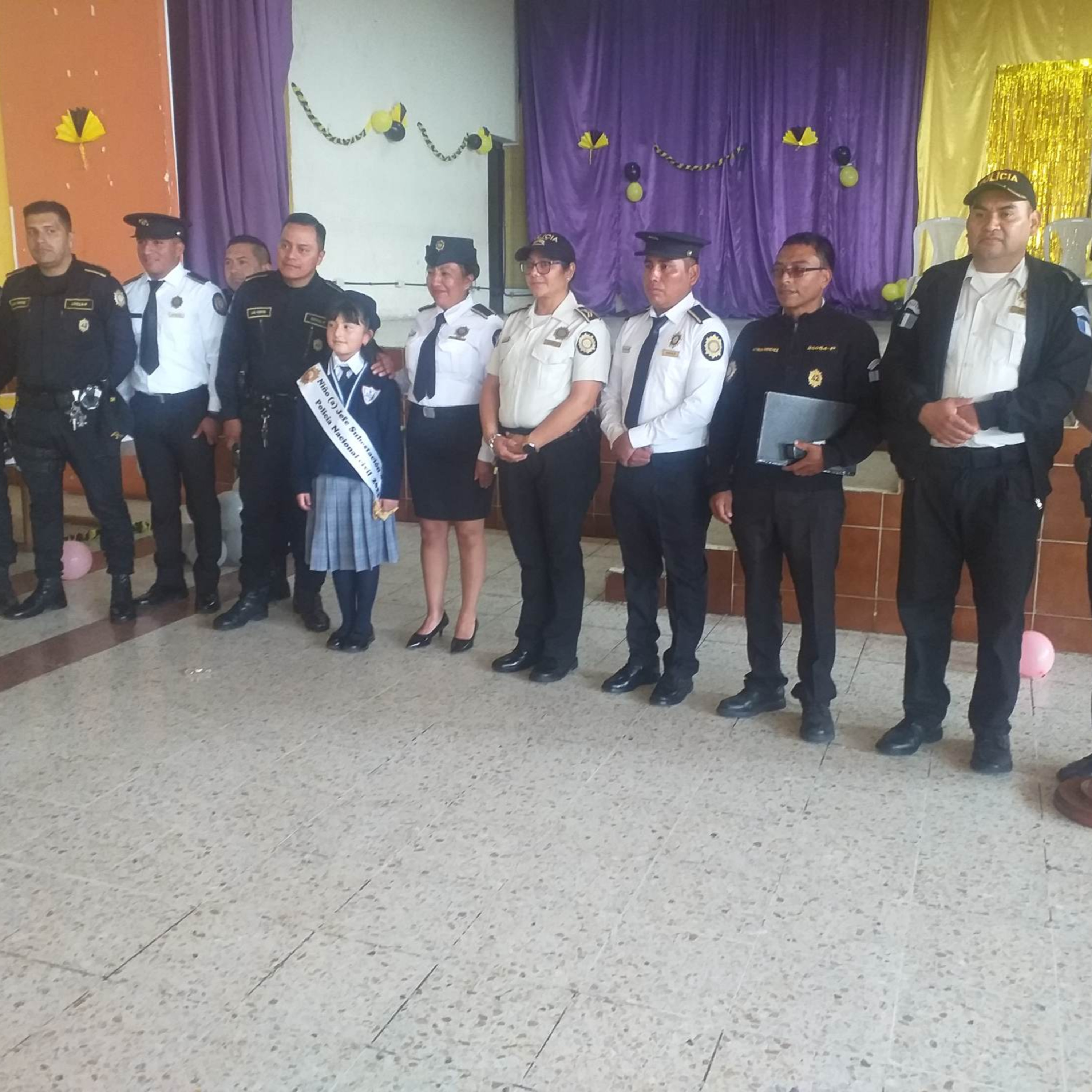 Policía nacional civil lleva a cabo actividades con niños de diferentes establecimientos educativos del municipio de San Pedro Sacatepéquez. episode artwork