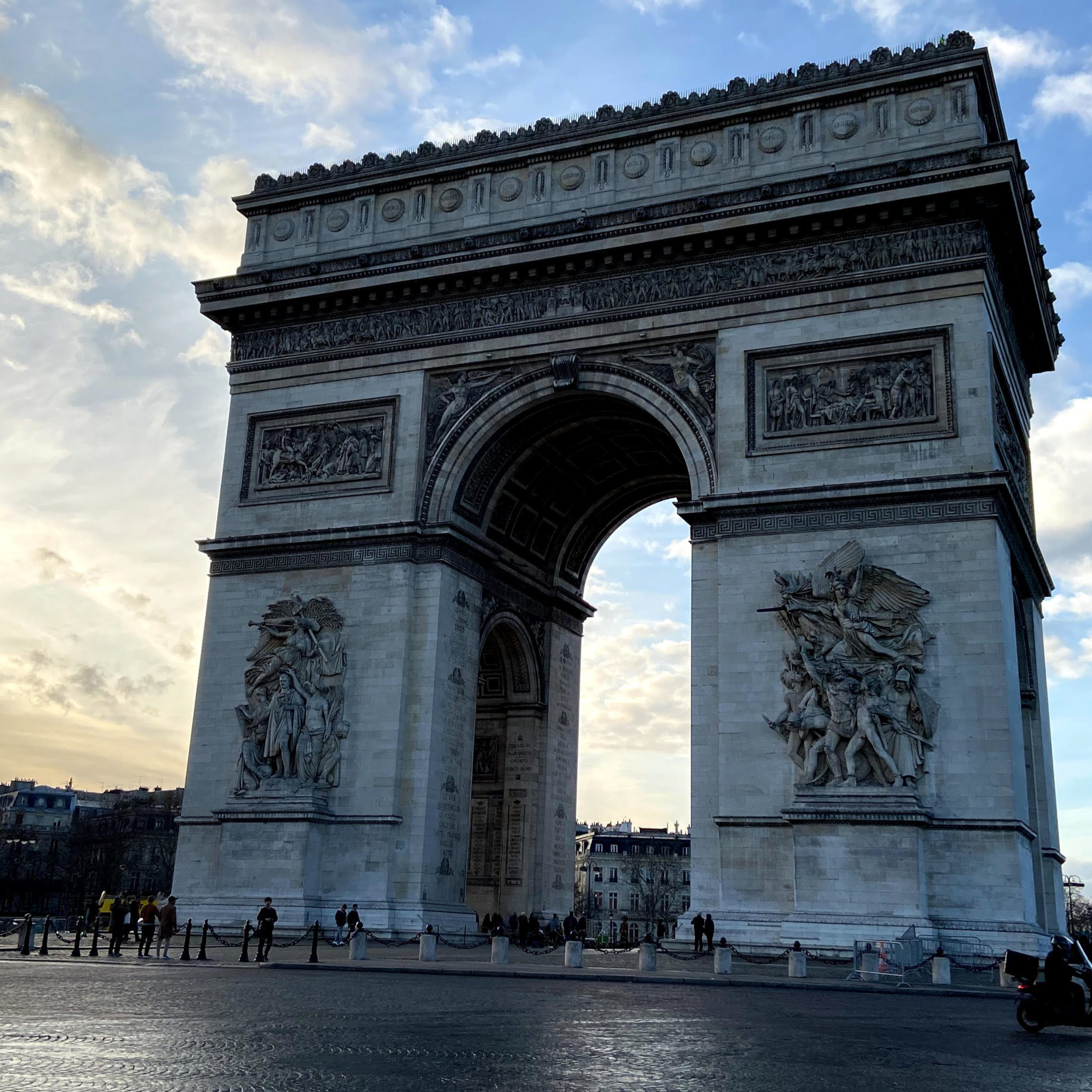 Ep. 73 - Travel To Paris For Inspiration! episode artwork