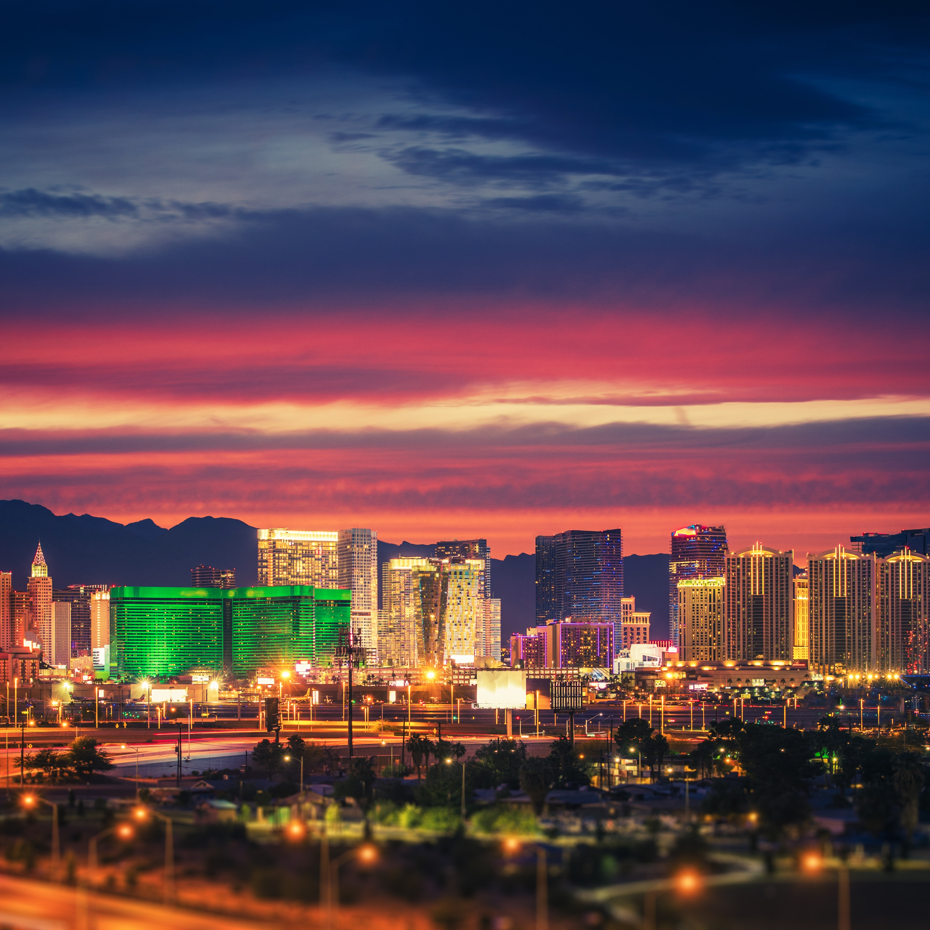 Ep. 118 - The Las Vegas Summertime Survival Guide episode artwork