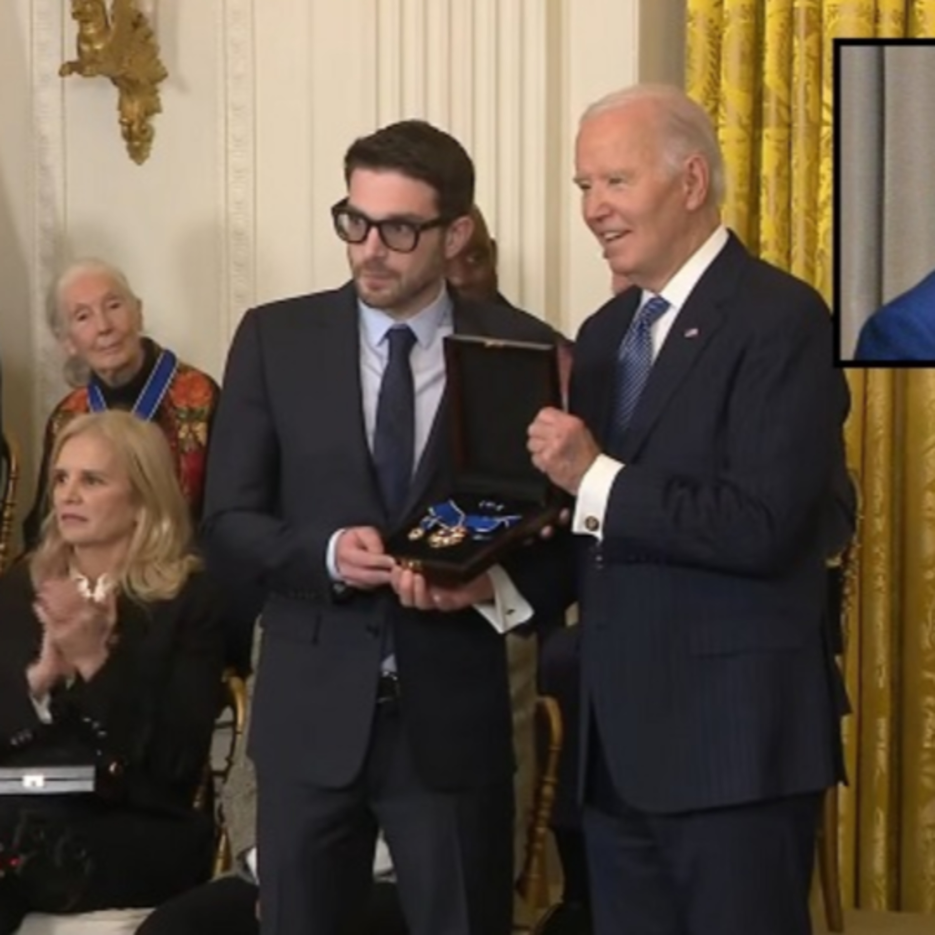 Ep. 1797: Biden Awards Medal of Freedom, Trilateral President Carter & Aussie's Misinformation Bill is Dead episode artwork