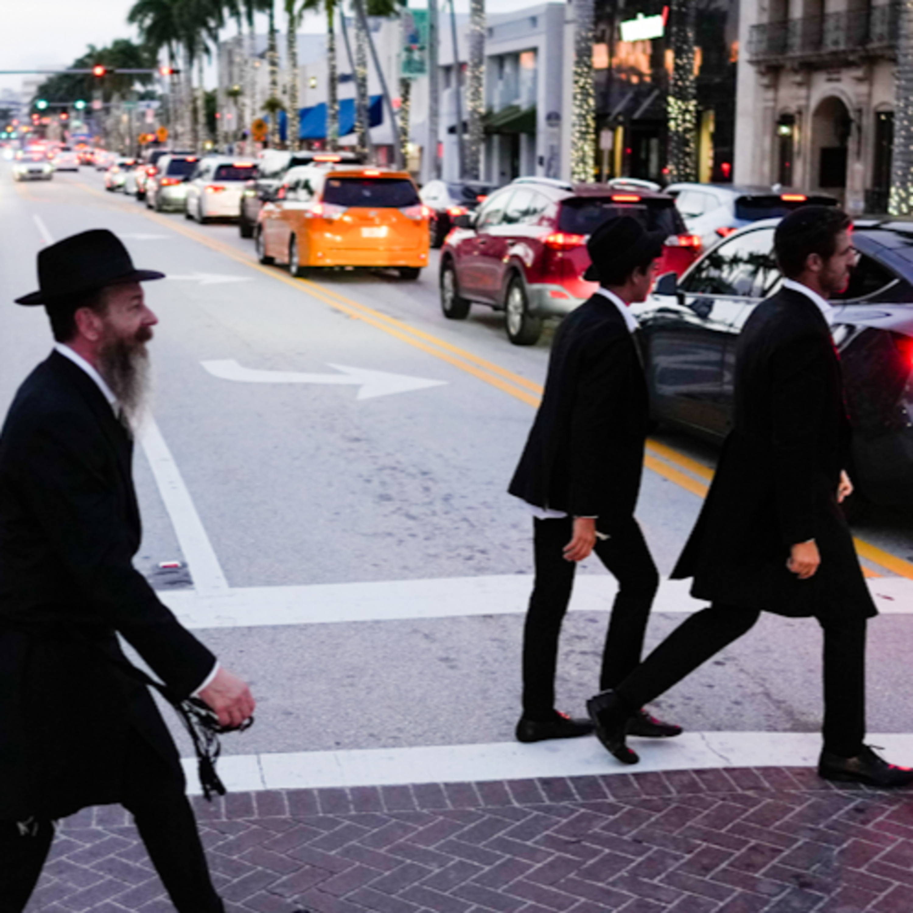 Ep. 1821: Miami Beach is Pro-Israel Censorship & Stop Bombing Yemen episode artwork