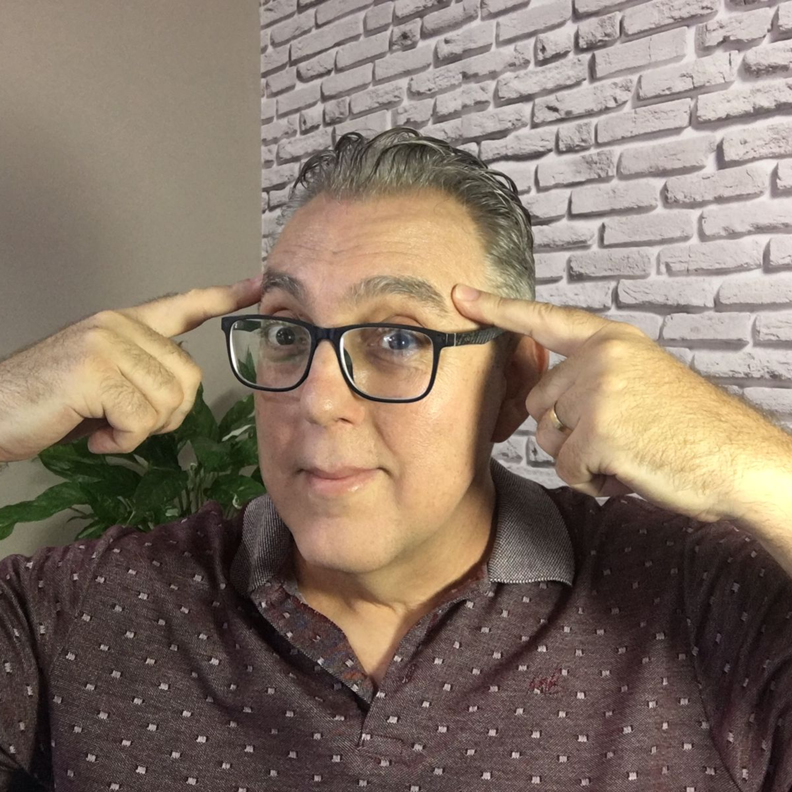 Dill Casella Fala Sobre a Importância da Cultura da Diversidade episode artwork