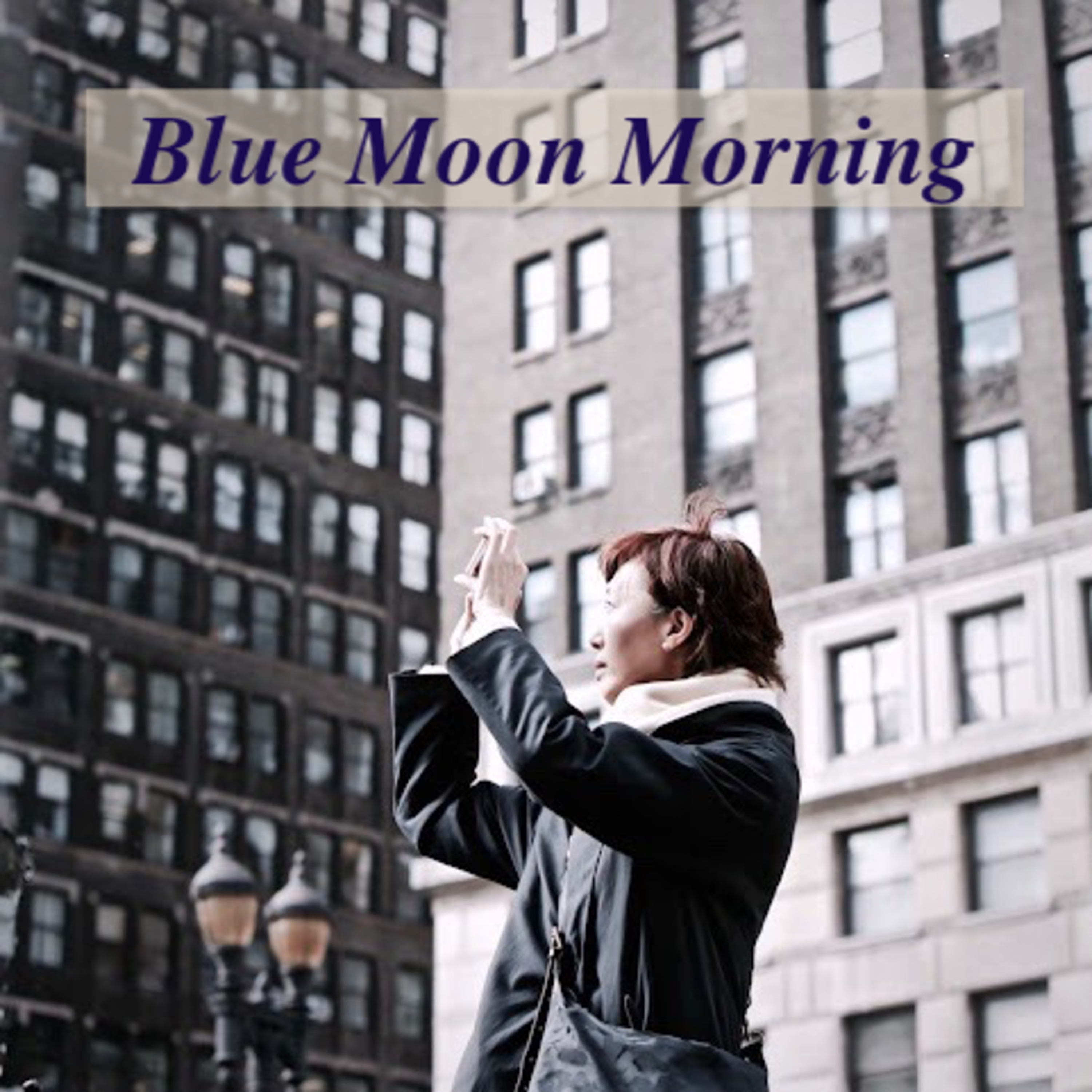 Blue Moon Morning 〜Listen & Enjoy Small Talk show in Japanese !