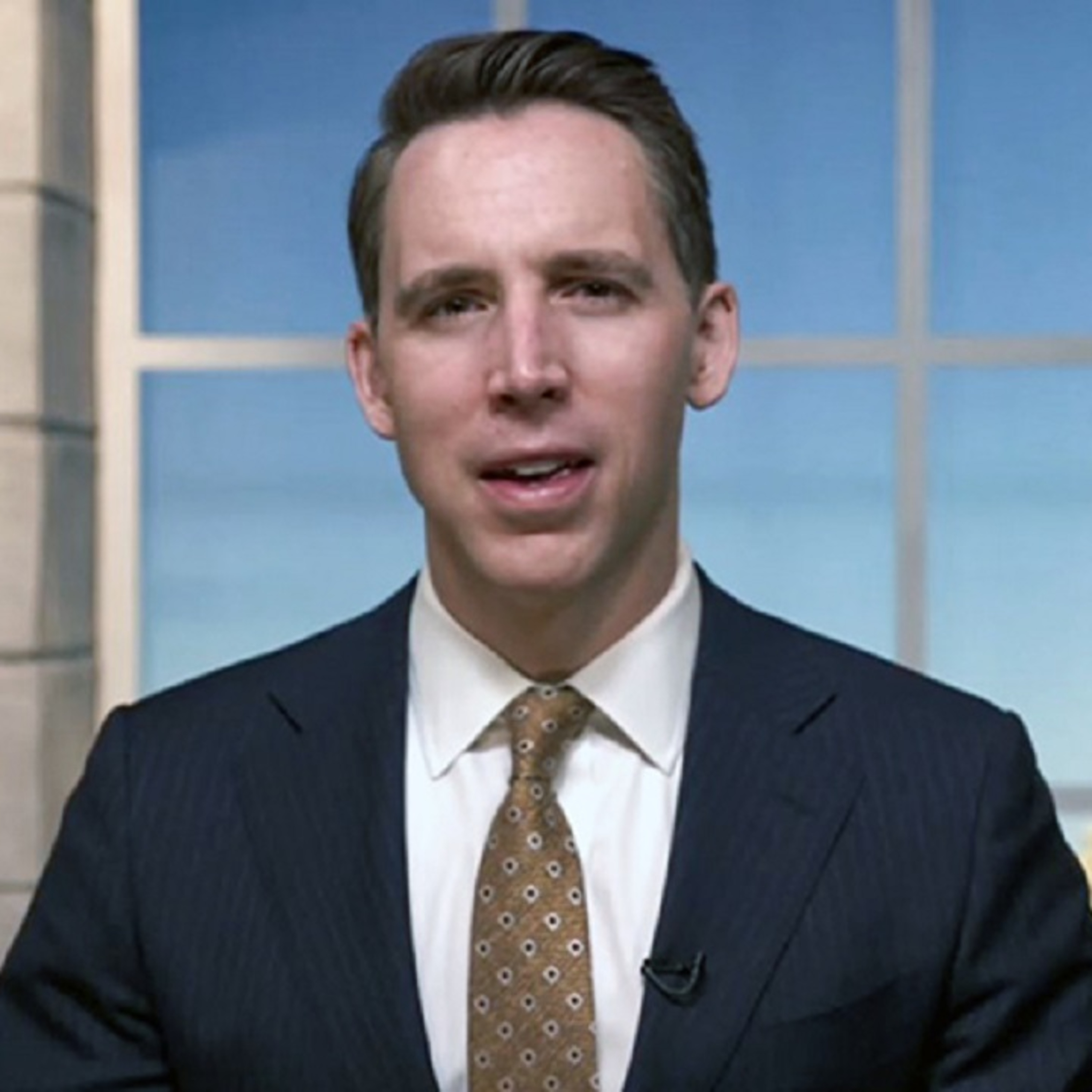 Josh Hawley asked Why do Democrats think it's controversial to deport illegal immigrants?