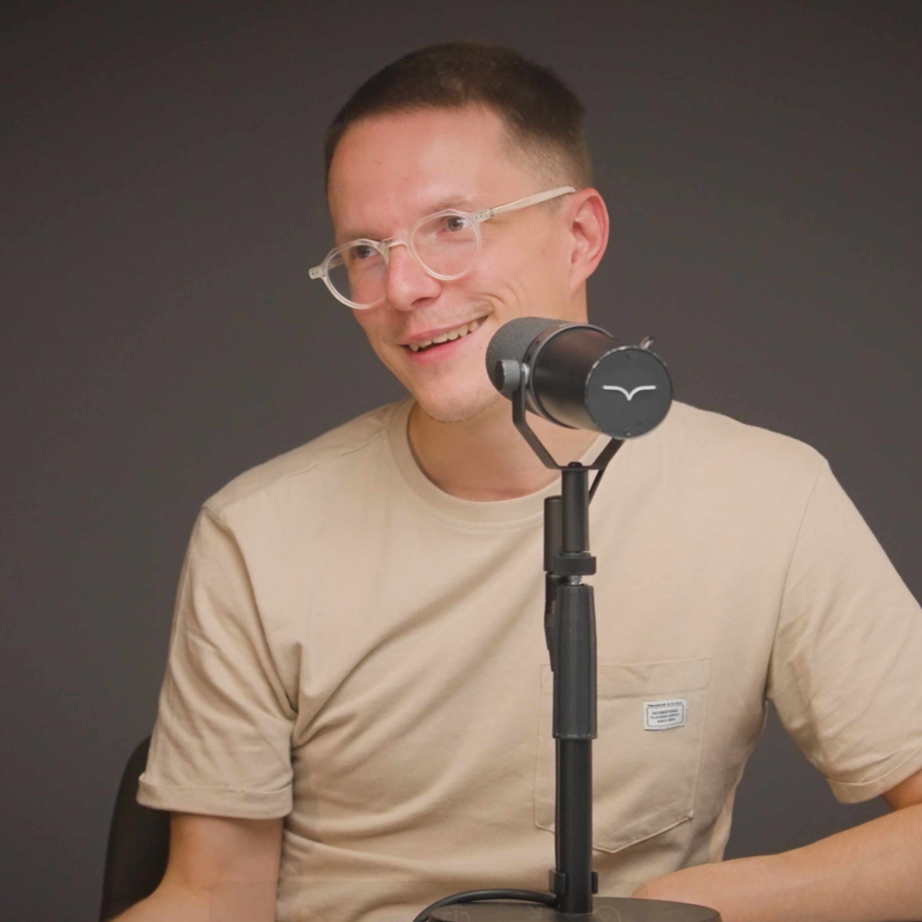 Ži tak, aby sa ťa mladí sami PÝTALI na Krista - Jaro Dodok | Godzone podcast Flešbeky episode artwork